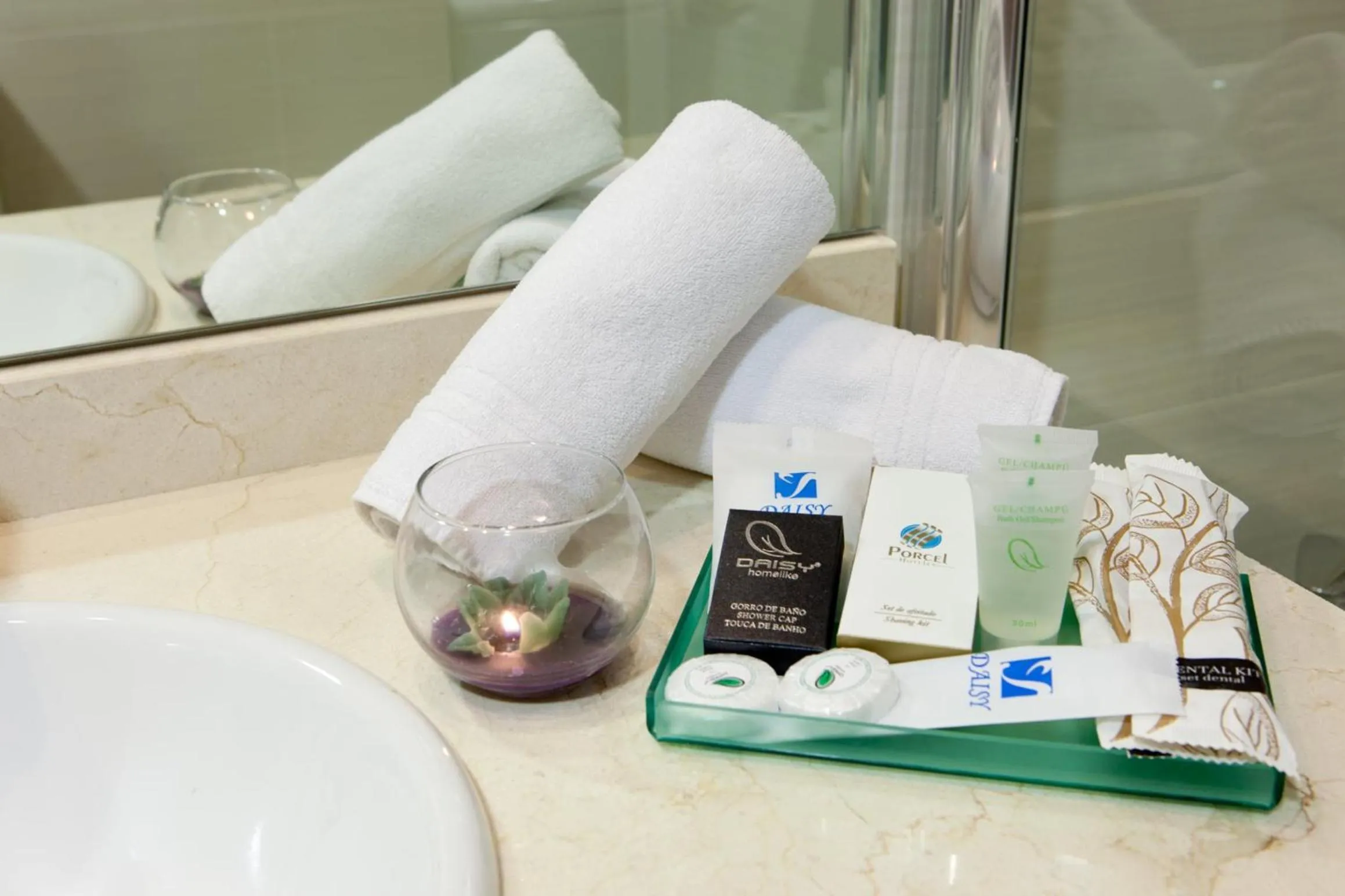 Bathroom in Porcel Avant