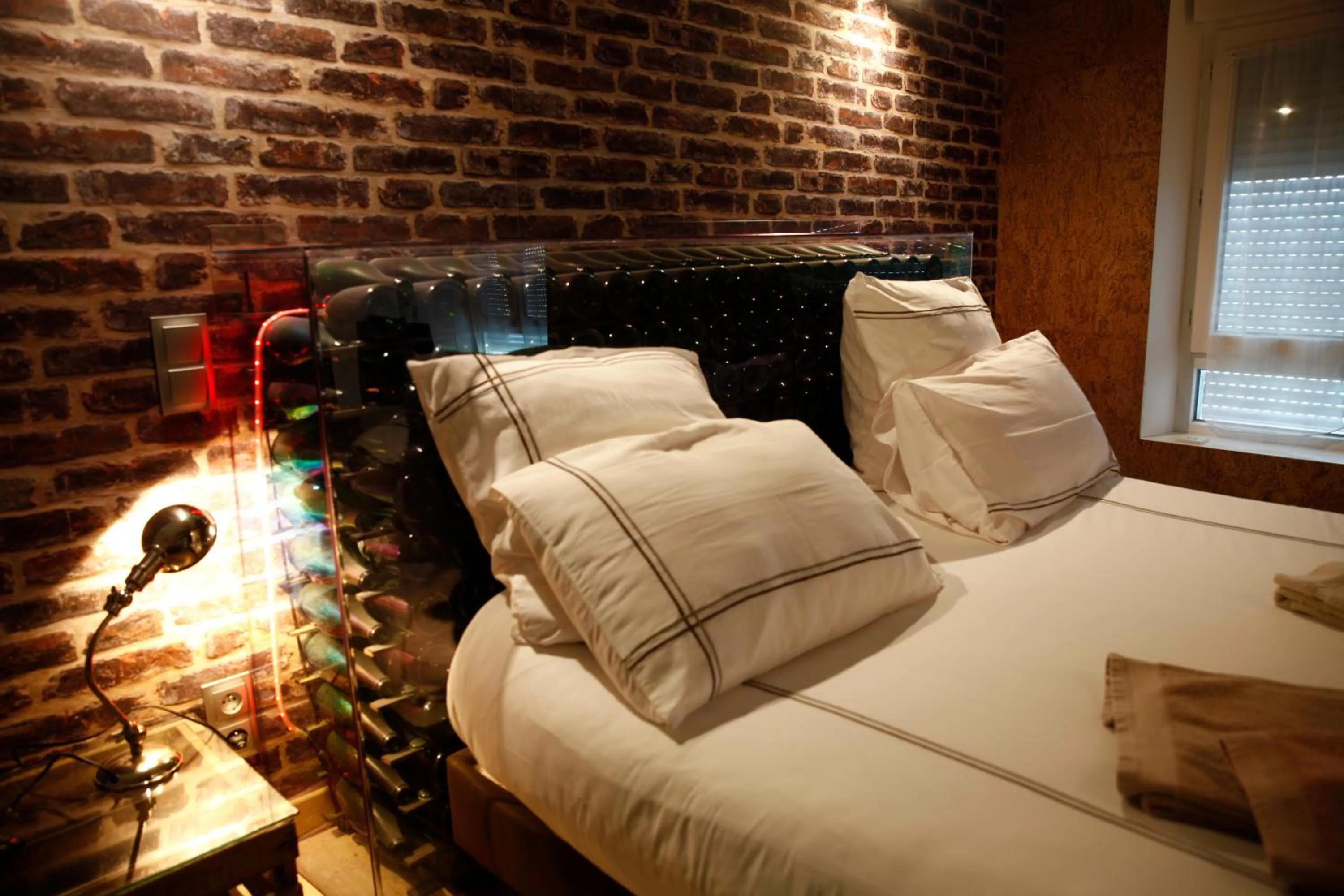 Decorative detail, Bed in Chambre d'Hotes de la Loge