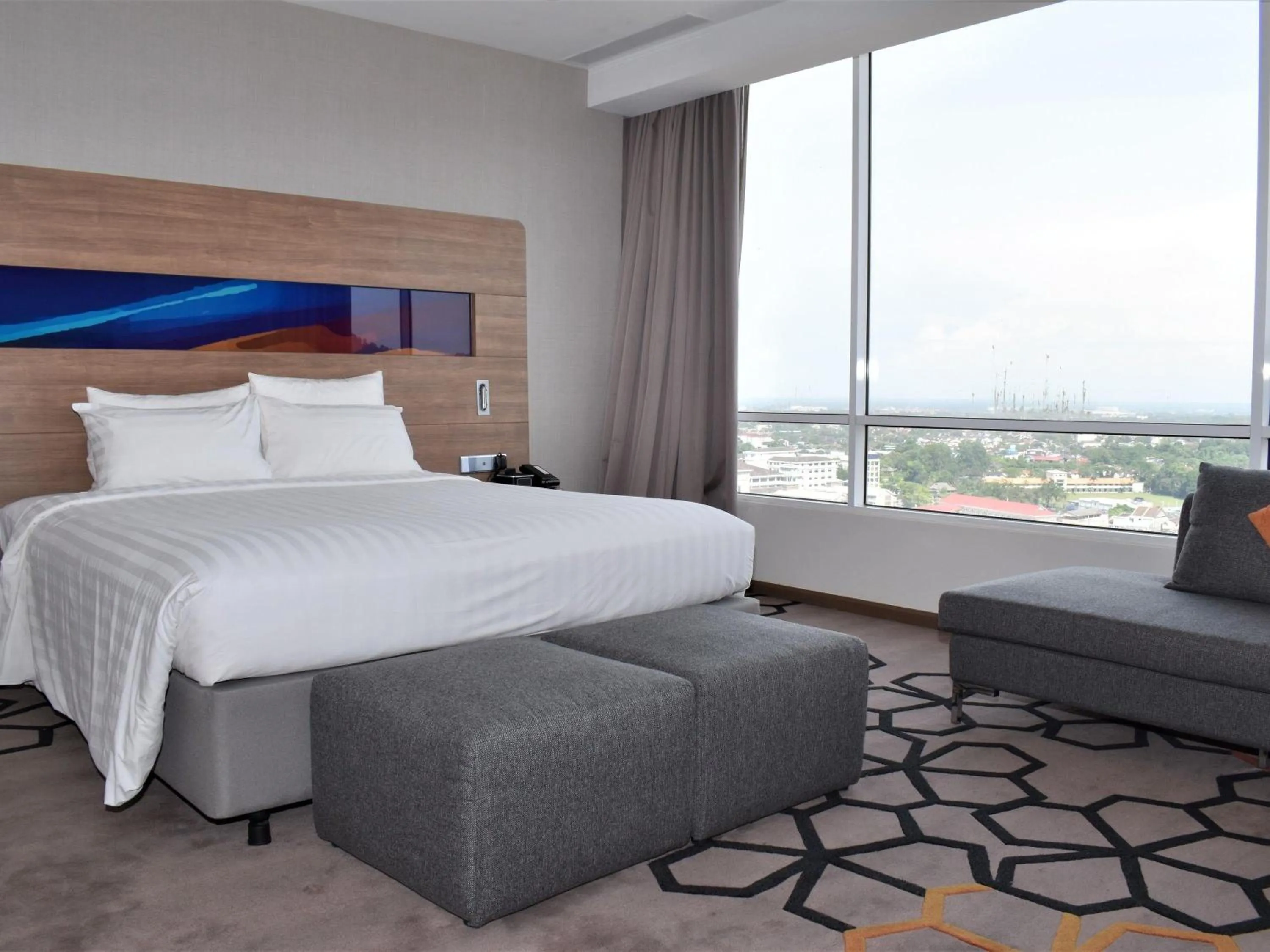 Bedroom, Bed in Novotel Taiping