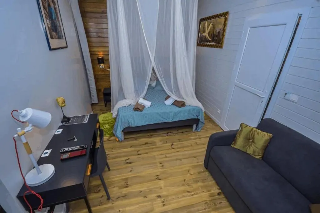 Bedroom, Bed in Redoute Paradise