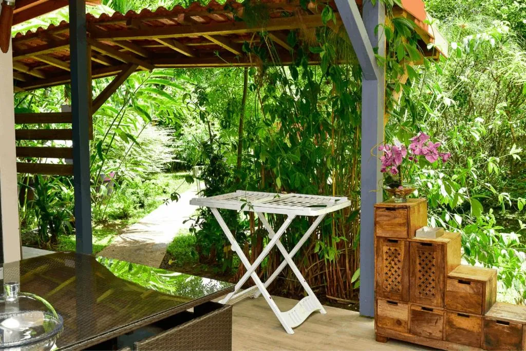 Property building in Redoute Paradise