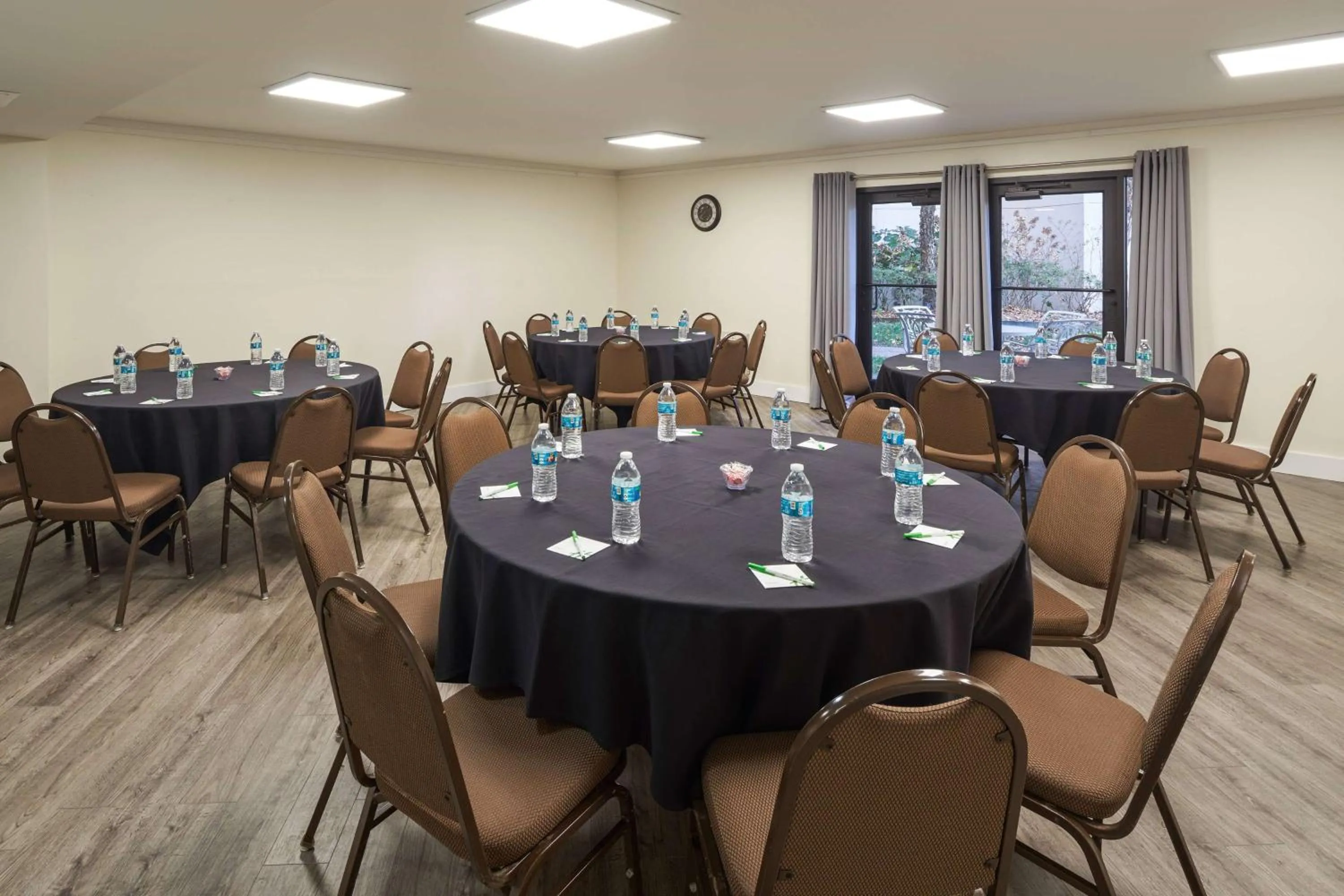 Meeting/conference room in Holiday Inn - Executive Center-Columbia Mall, an IHG Hotel