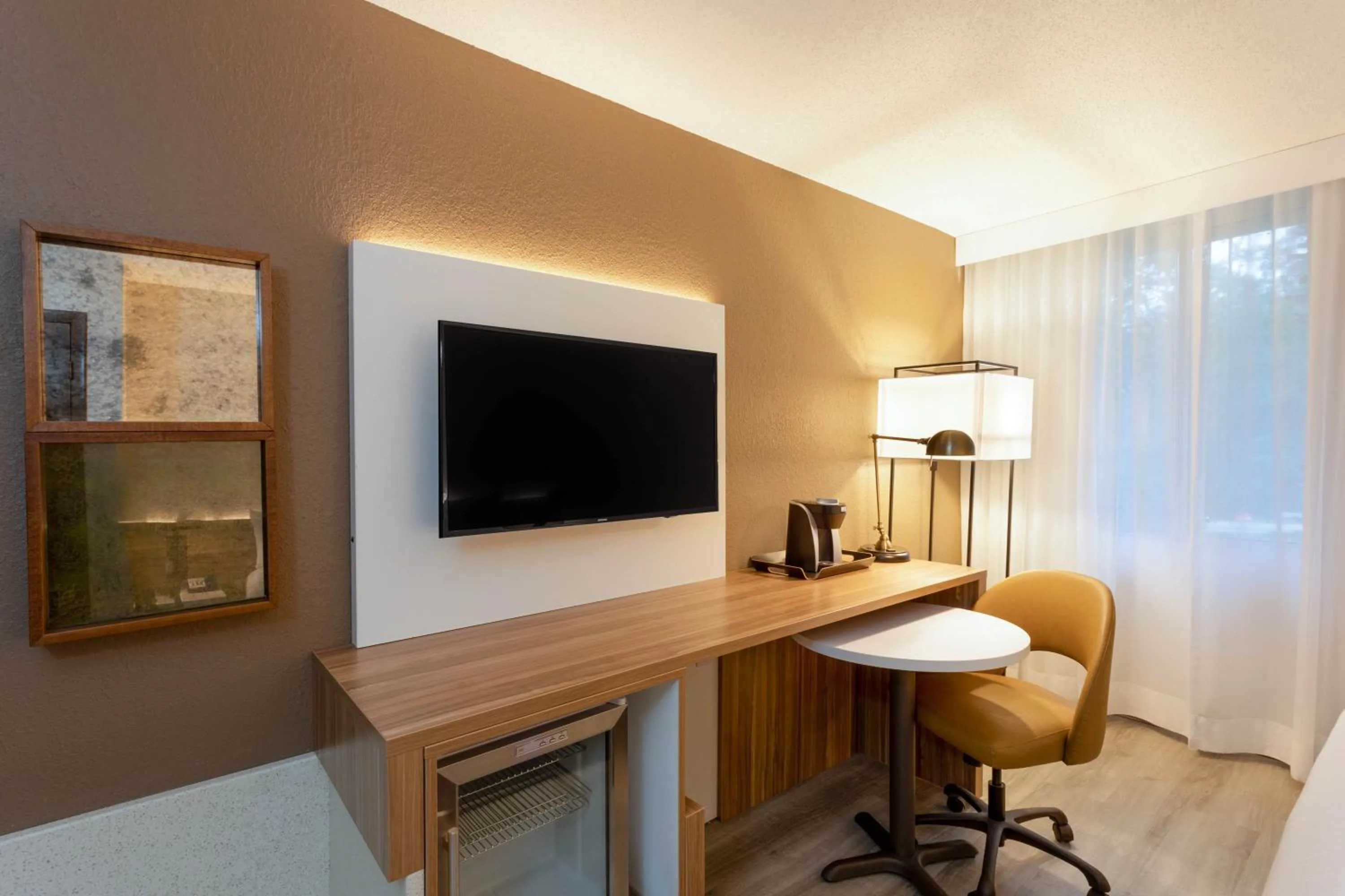 TV and multimedia in Wyndham Garden Tallahassee Capitol Near FSU