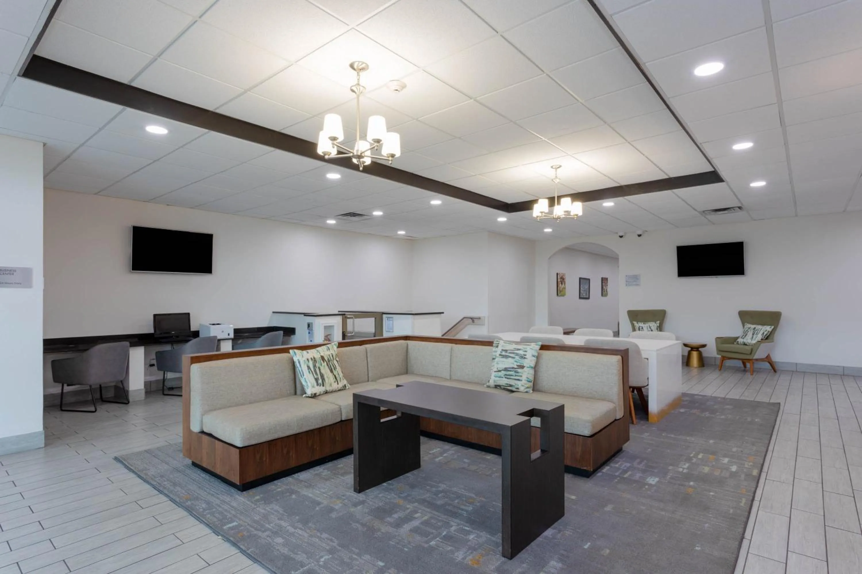 Lobby or reception in Wyndham Garden Tallahassee Capitol Near FSU