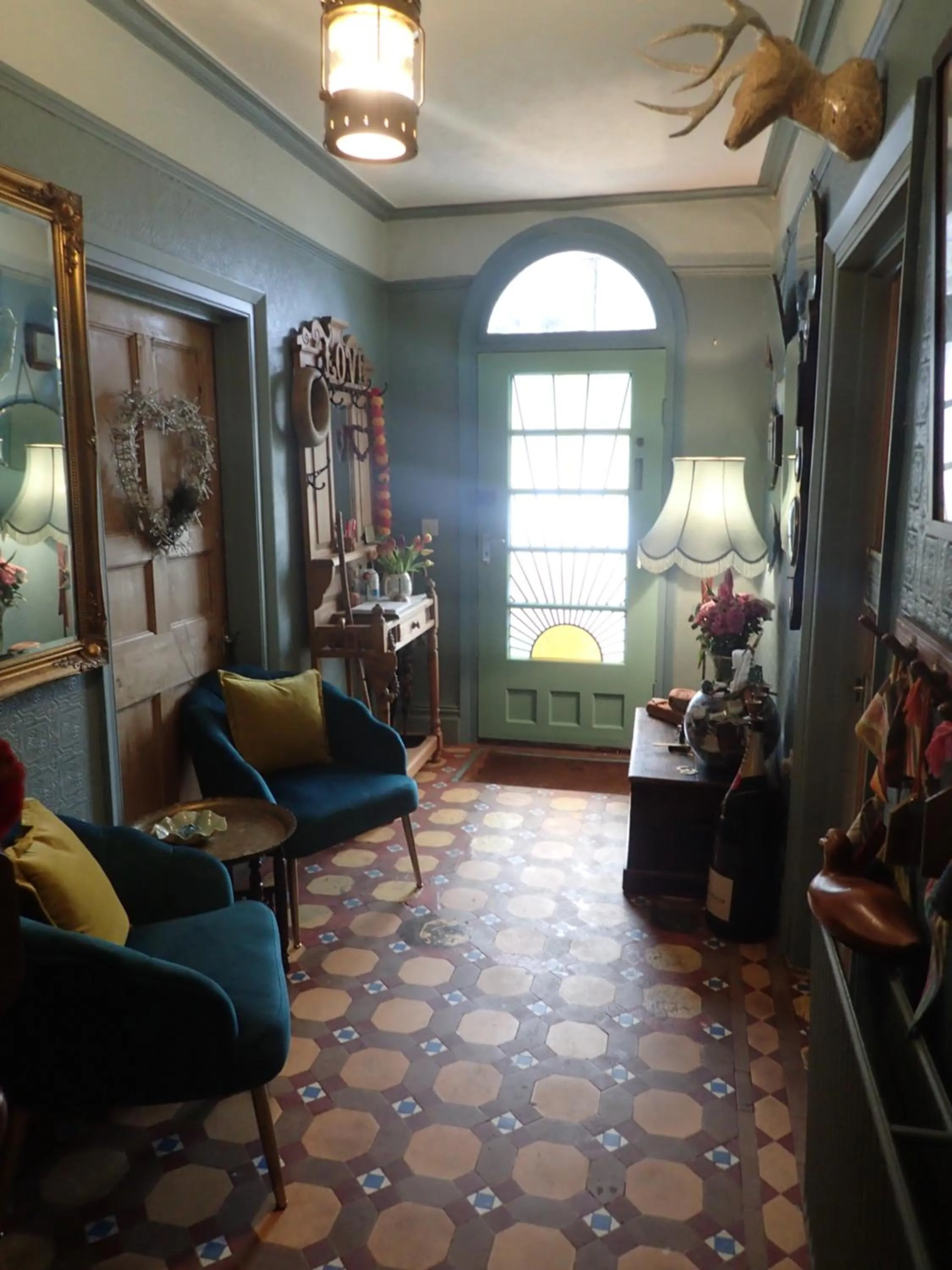 Lobby or reception in Newberry Beach lodge