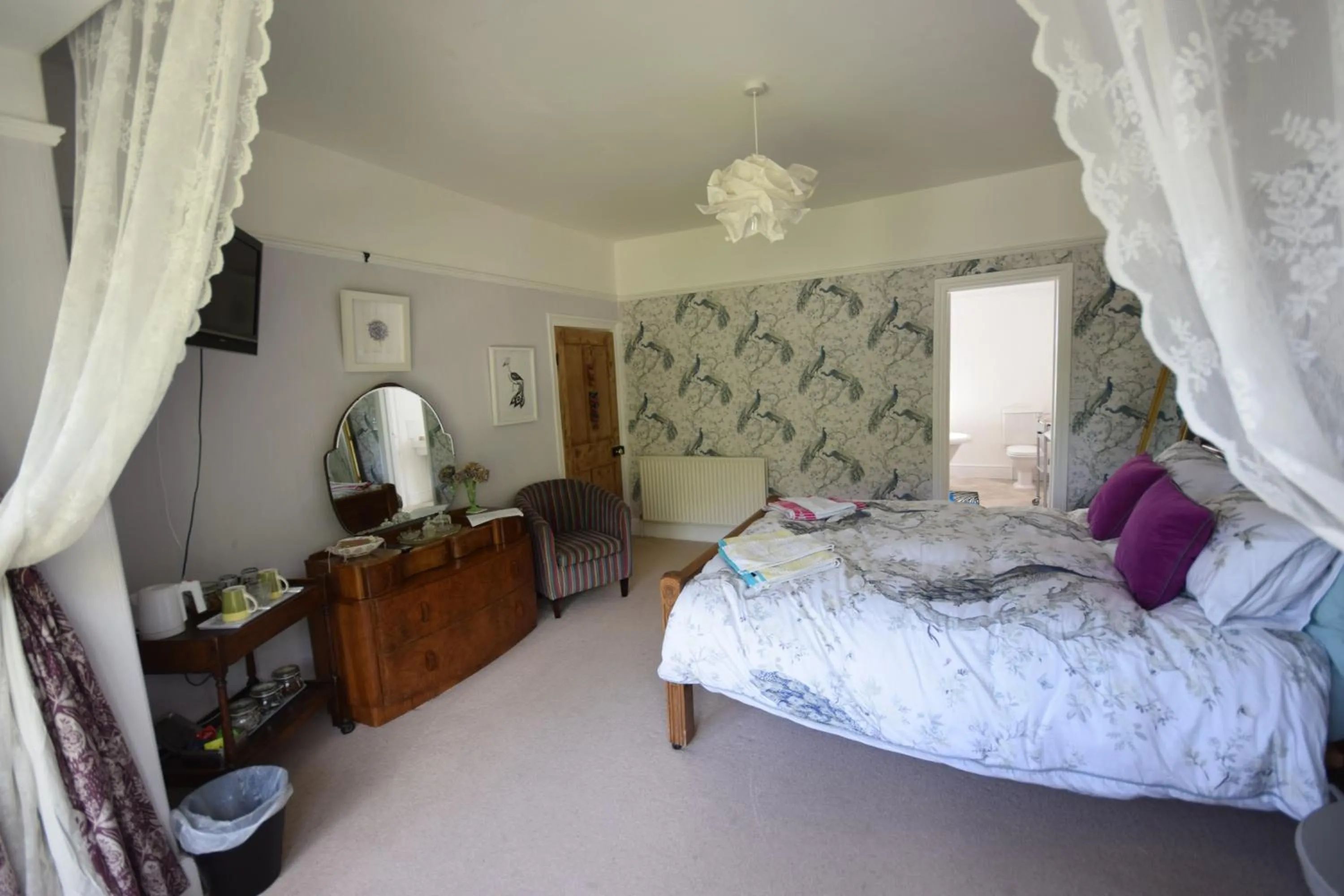 Photo of the whole room, Bed in Newberry Beach lodge