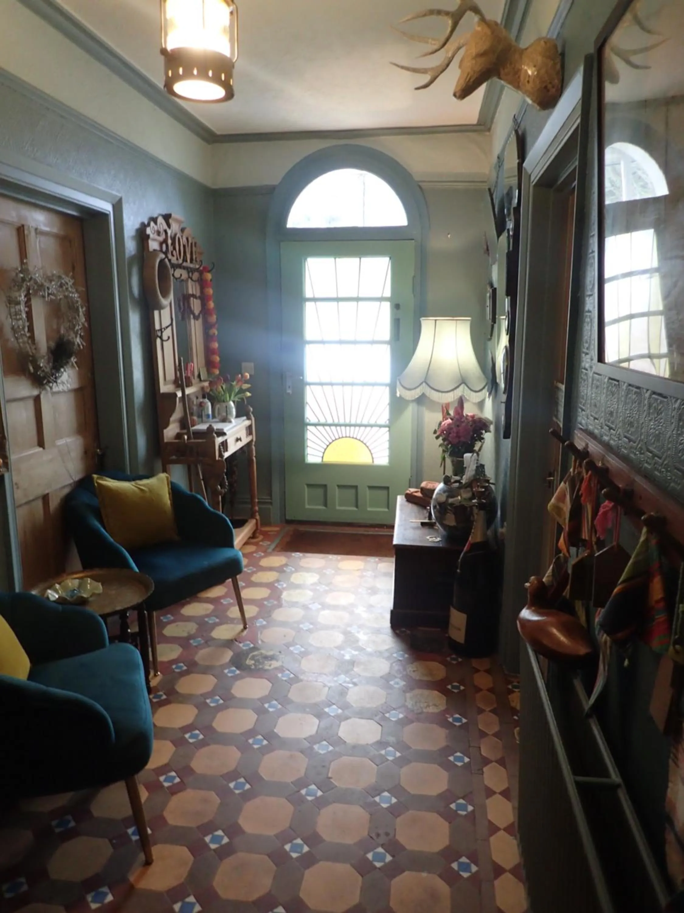 Lobby or reception in Newberry Beach lodge