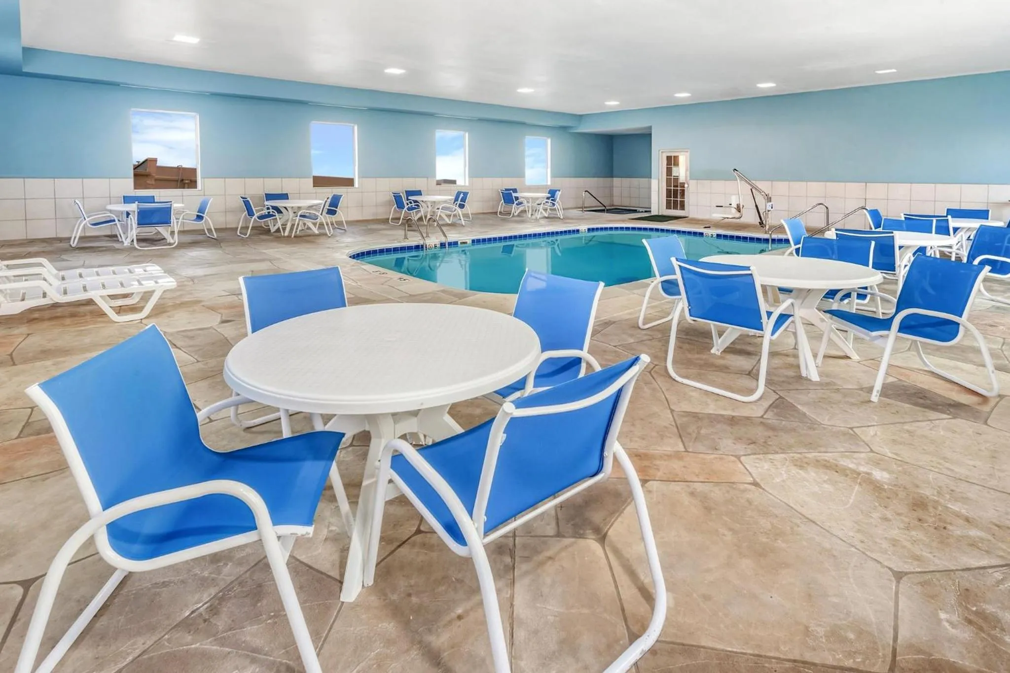 Hot Tub in Holiday Inn Express Hotel & Suites Bloomington-Normal University Area by IHG