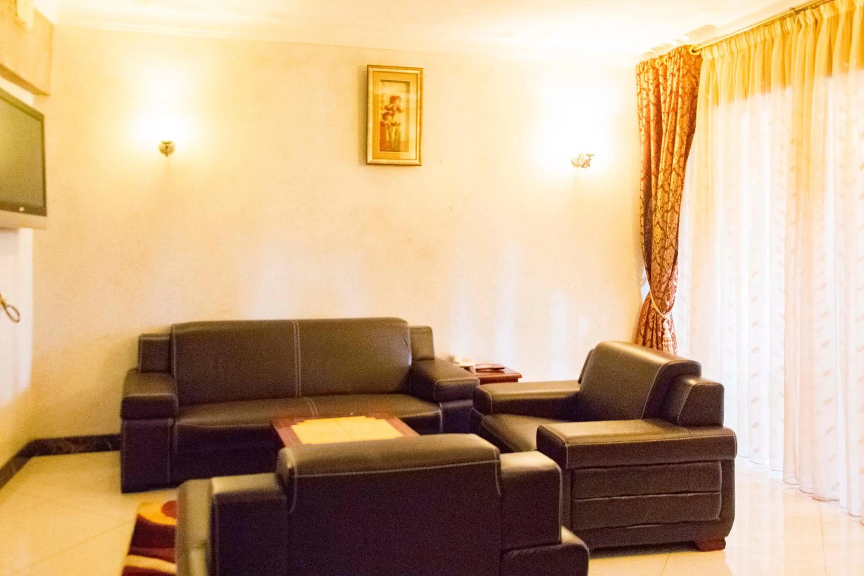 Living room, Seating Area in Super Paradise Hotel