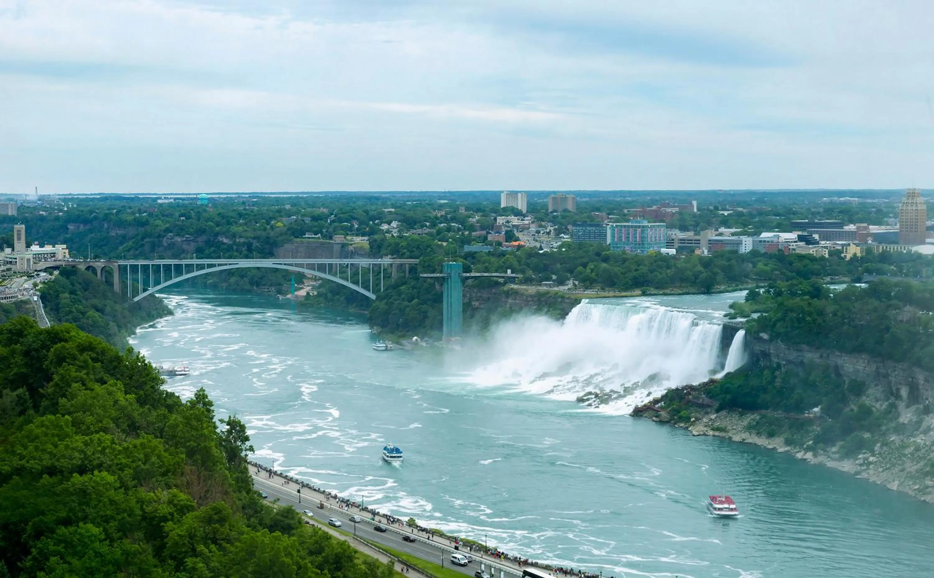 River view in Niagara Falls Marriott Fallsview Hotel & Spa