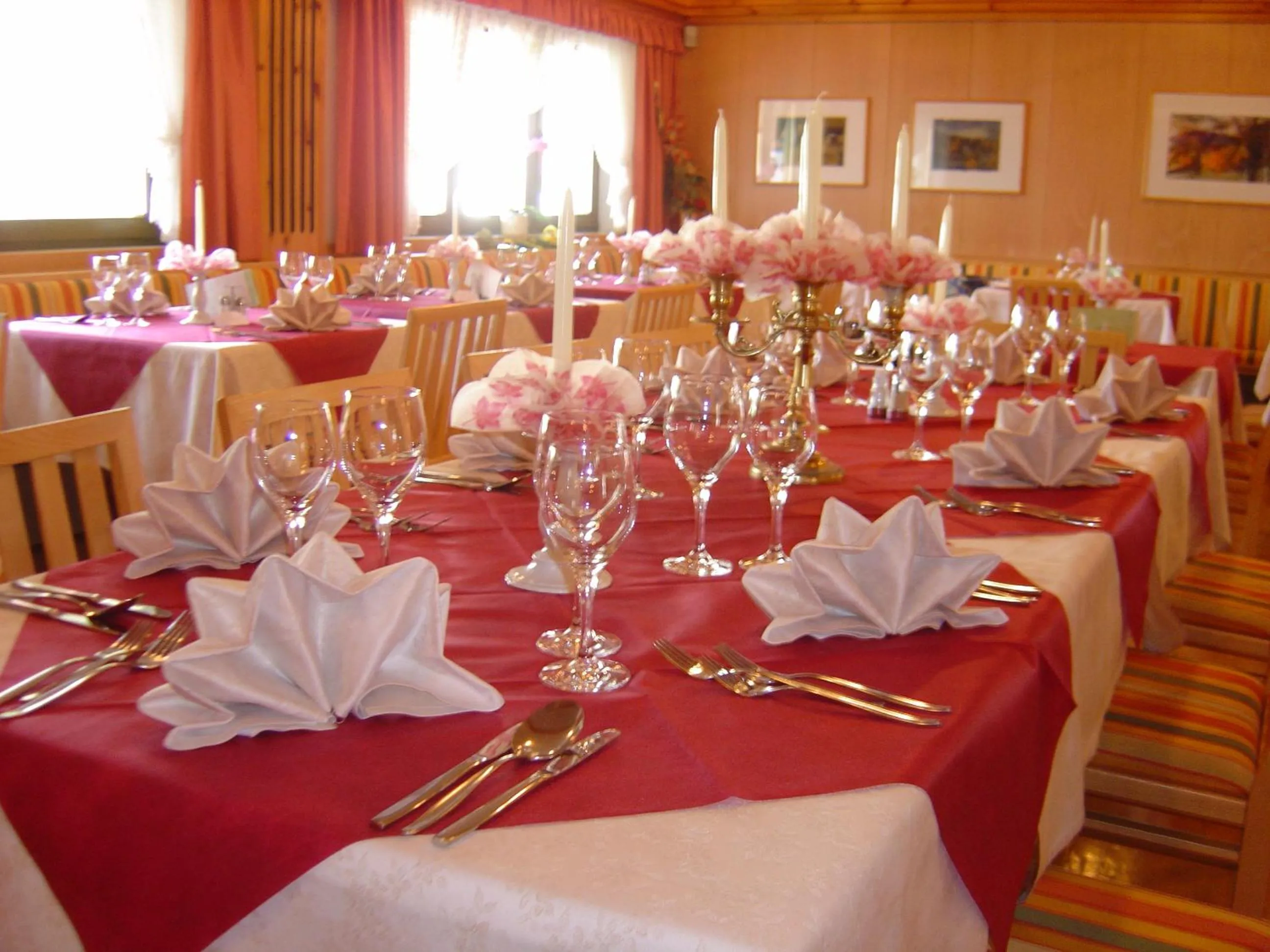 Restaurant/places to eat in Hotel Brandl