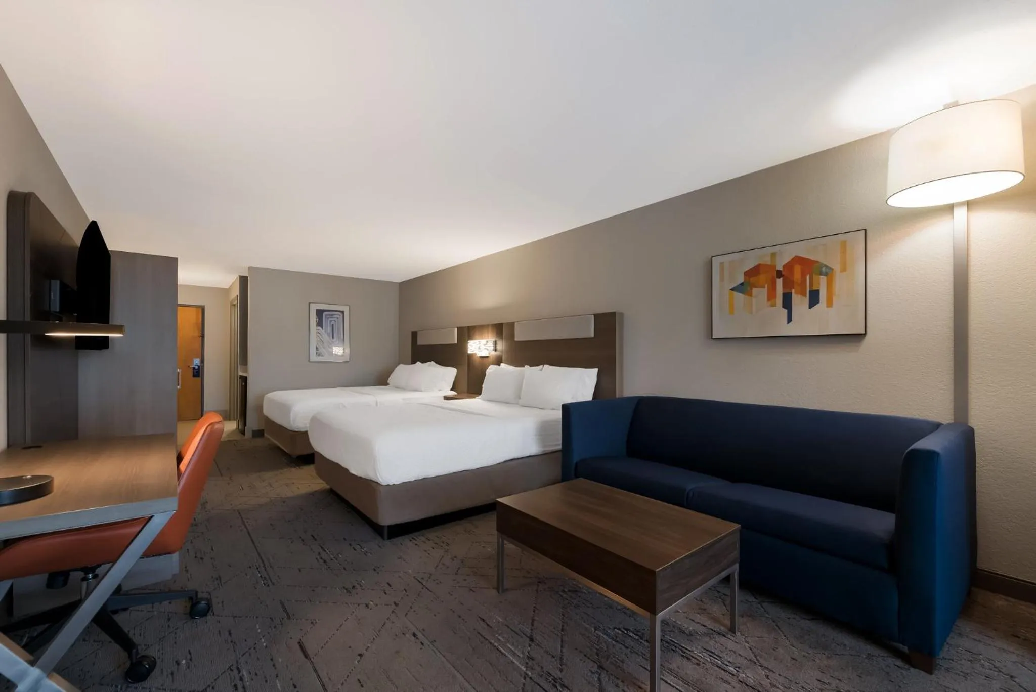 Photo of the whole room, Bed in Holiday Inn Express Hotel & Suites - The Villages by IHG