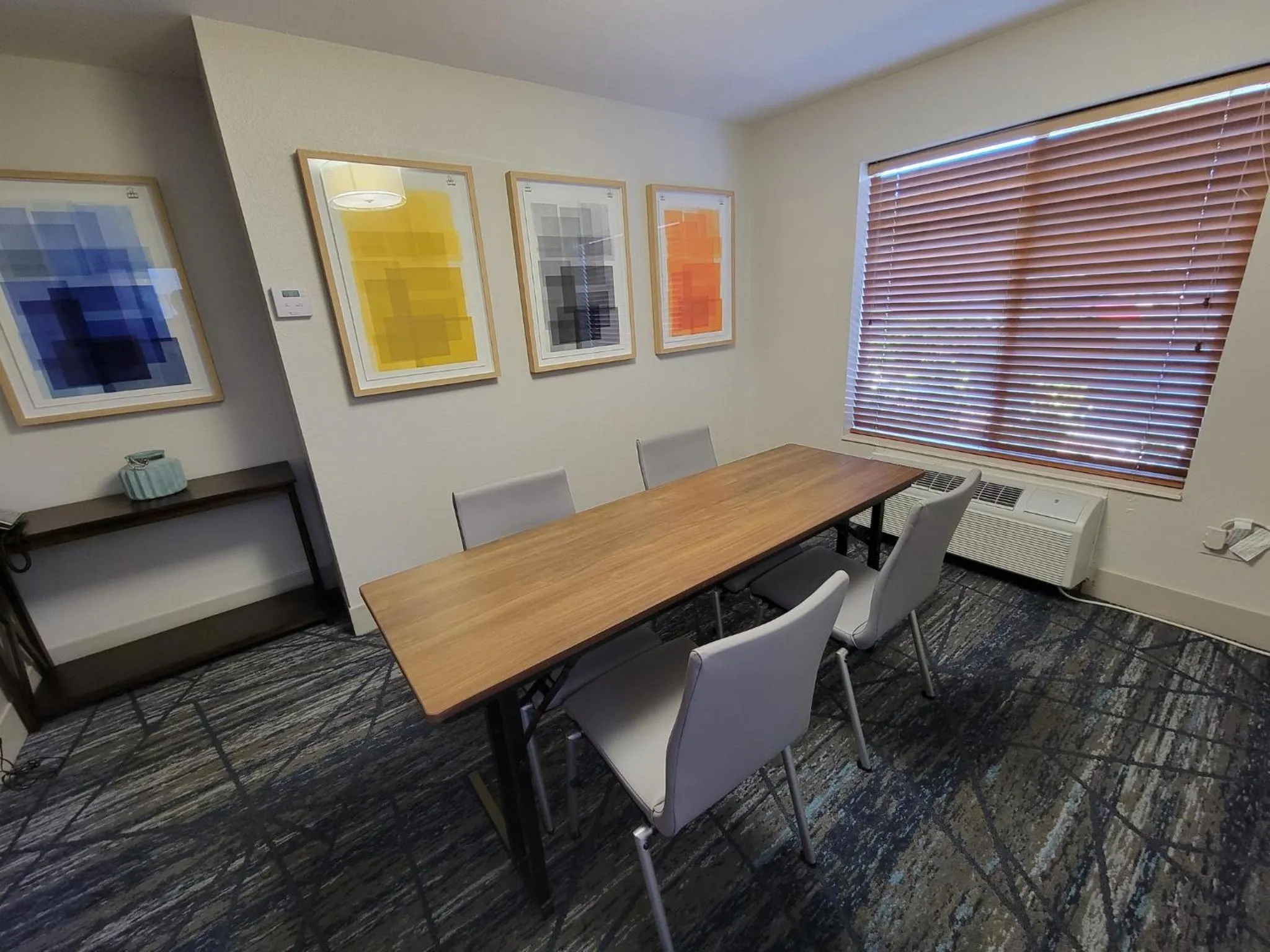 Meeting/conference room in Holiday Inn Express Hotel & Suites - The Villages by IHG