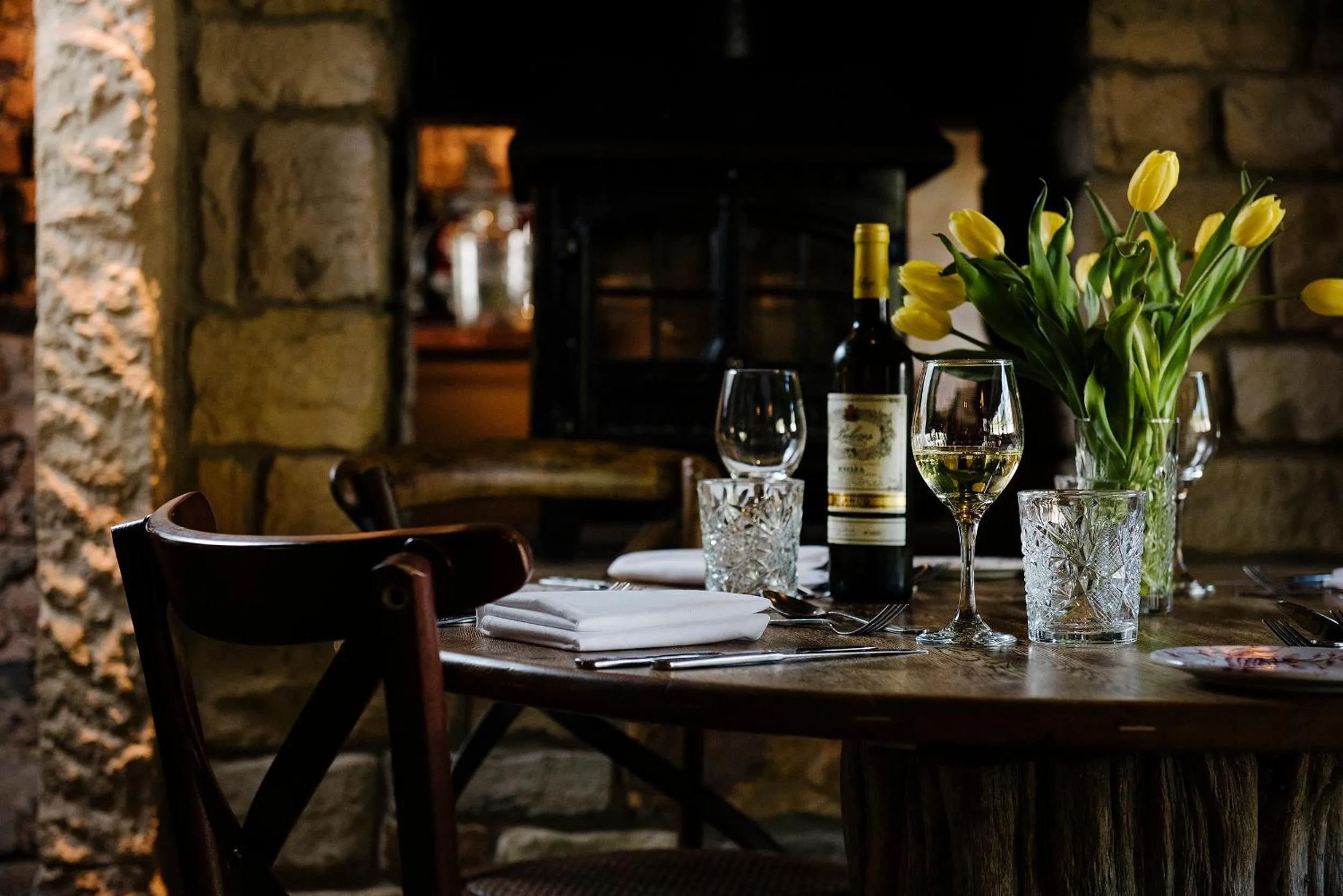 Restaurant/places to eat in Le Petit Chateau & William de Percy