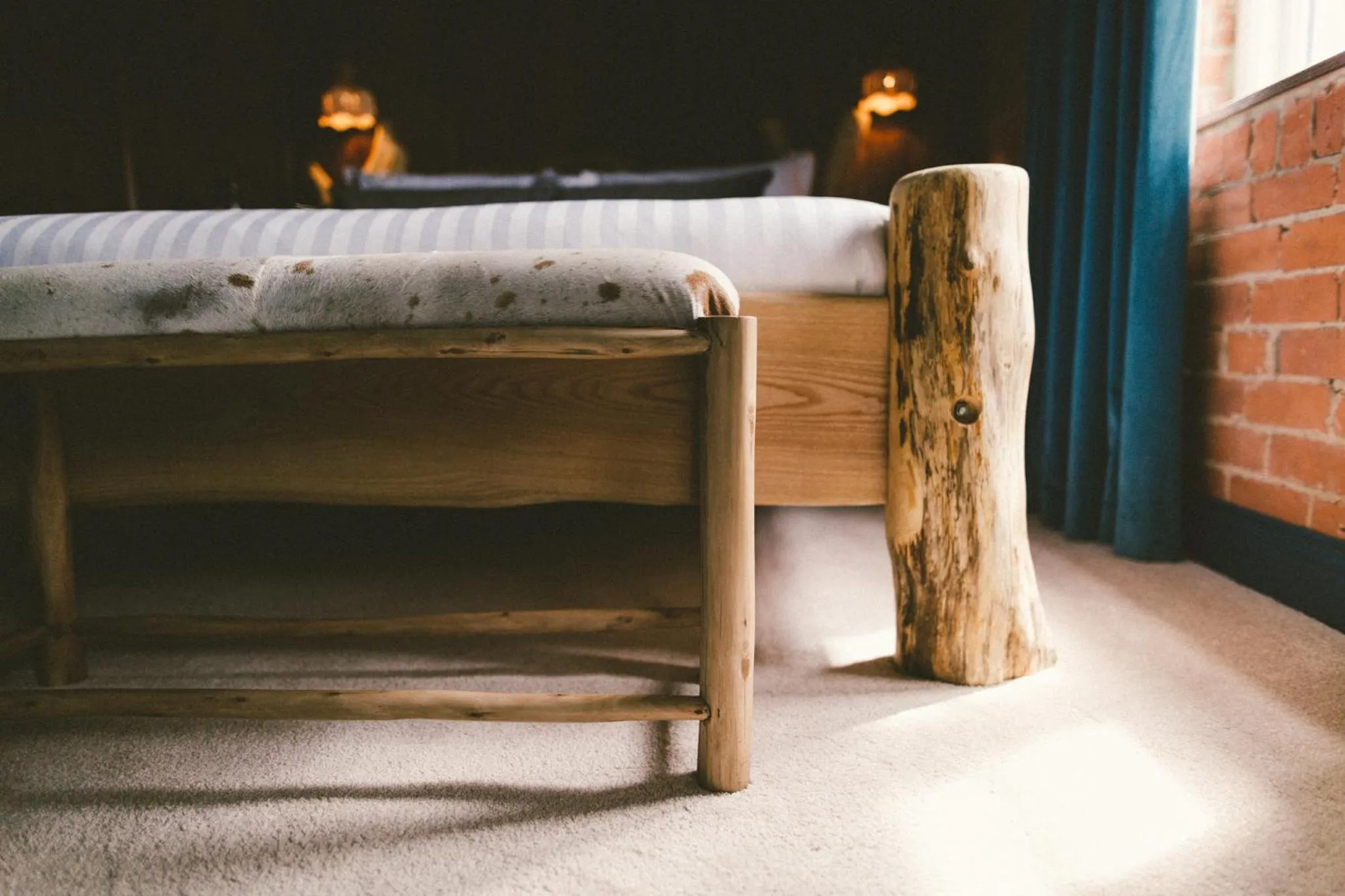 Decorative detail in Le Petit Chateau & William de Percy