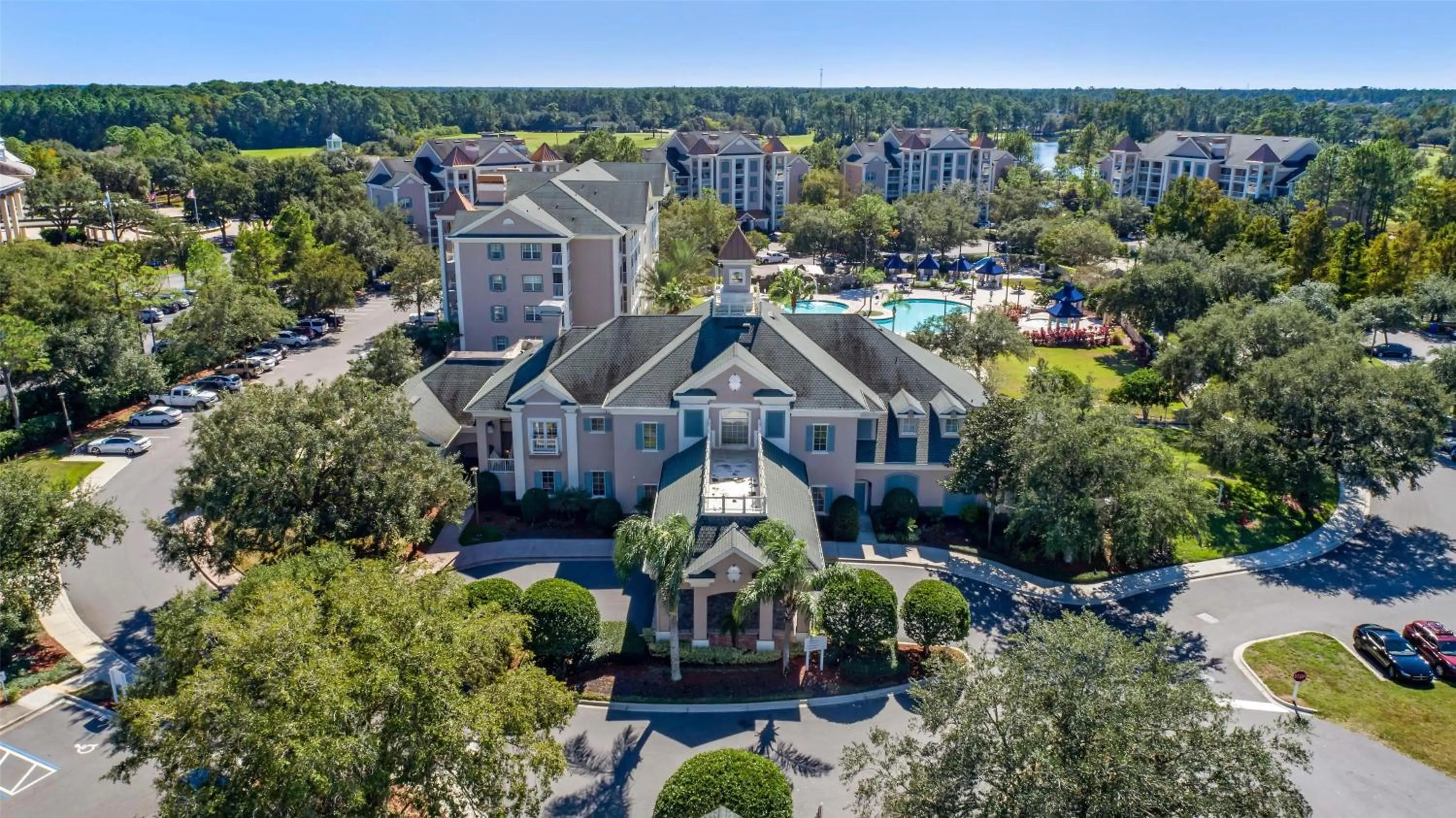 Property building in Hilton Vacation Club St Augustine