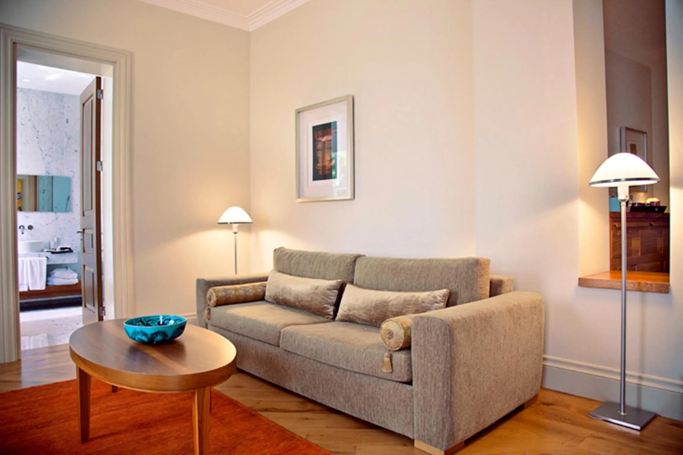 Seating area in Tomtom Suites