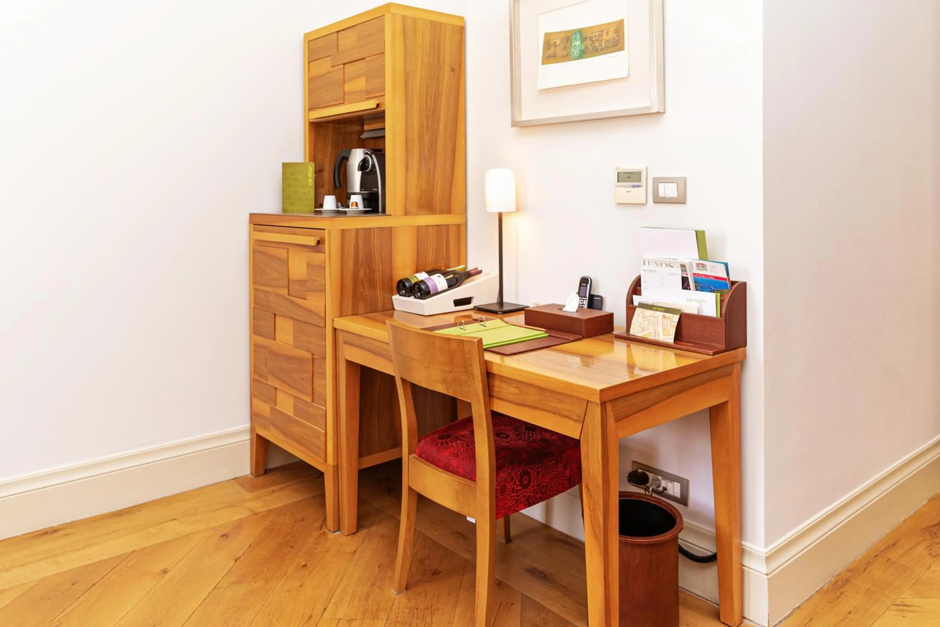 Kitchen or kitchenette in Tomtom Suites