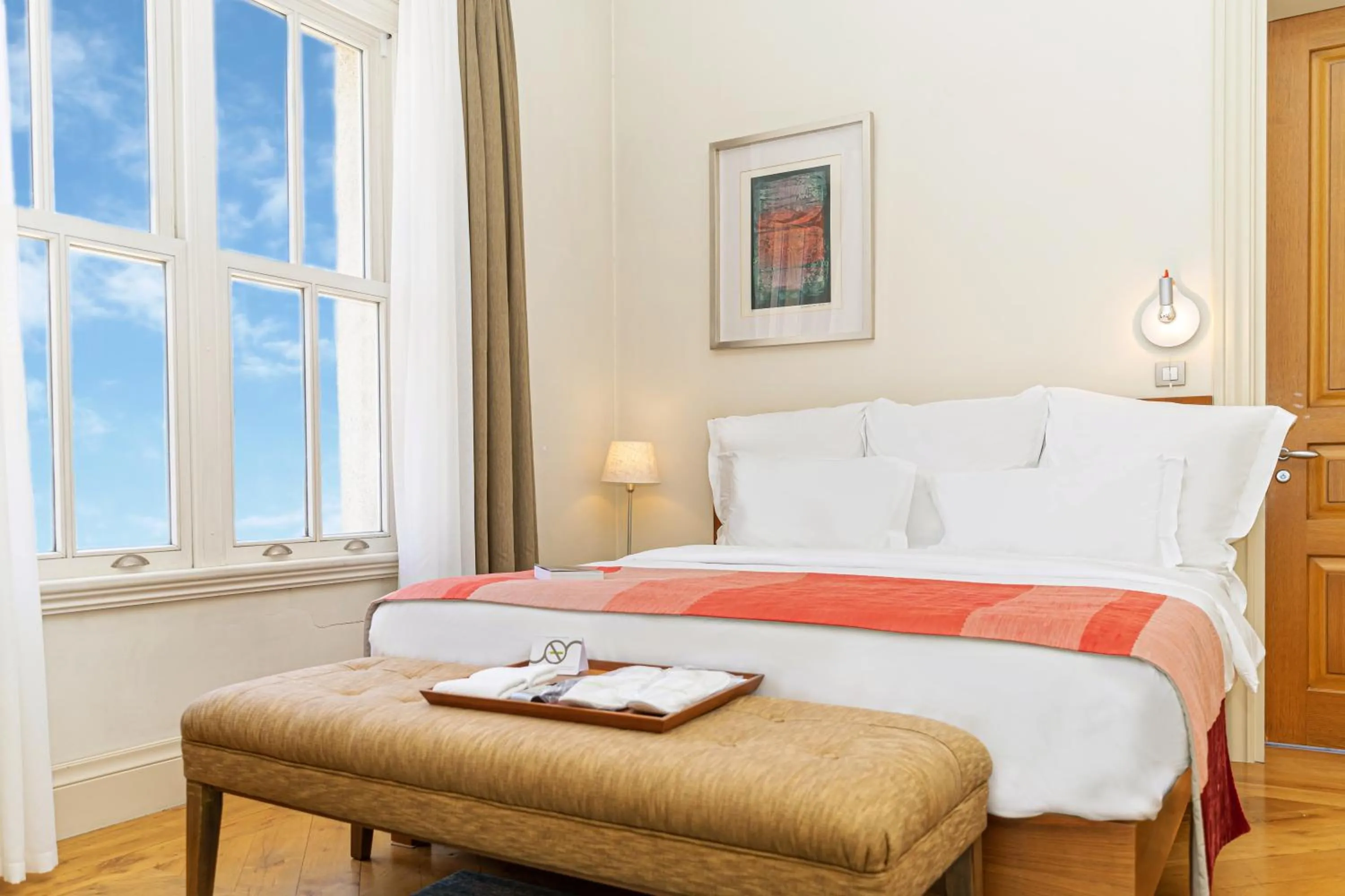 Bed in Tomtom Suites