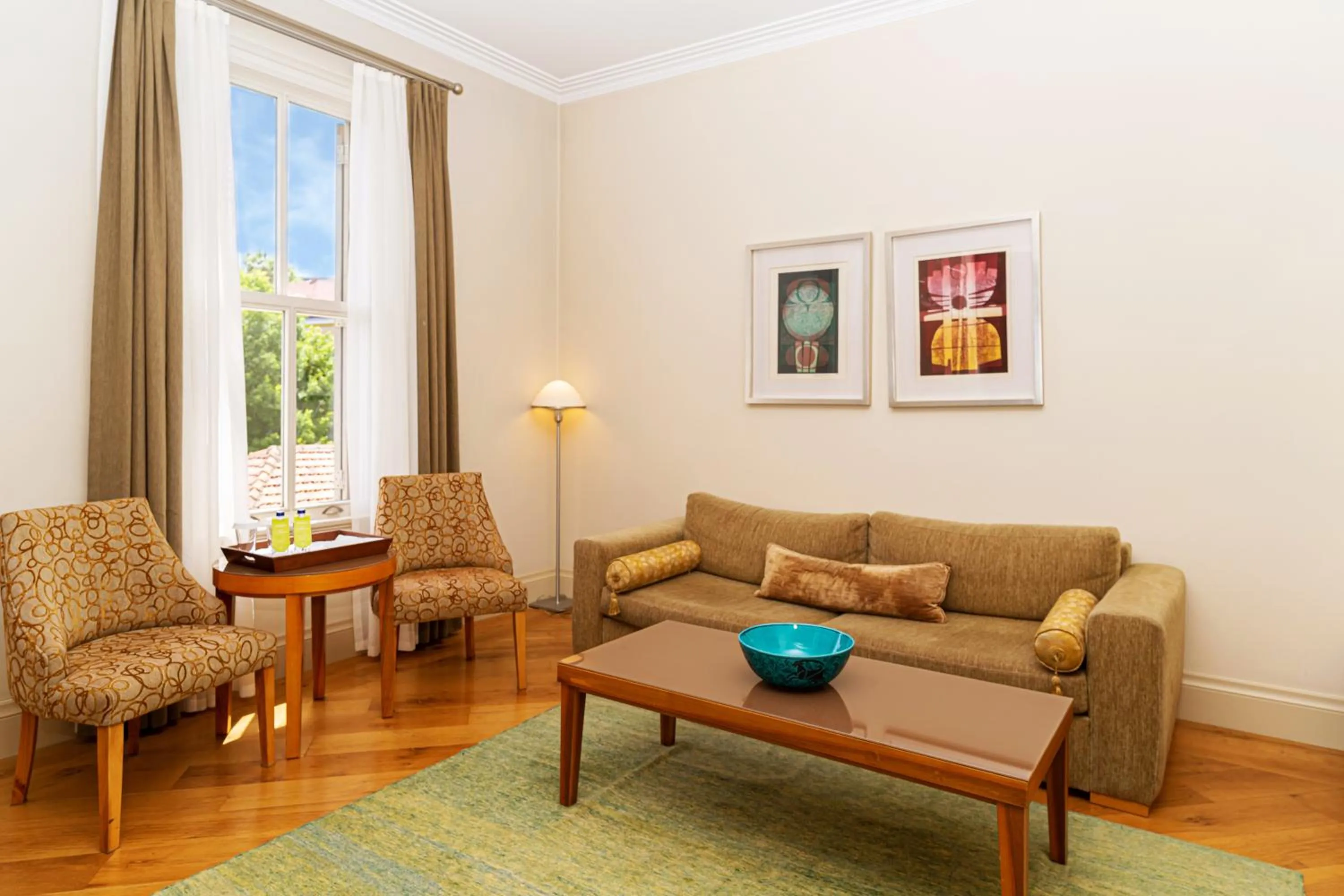 Seating area in Tomtom Suites