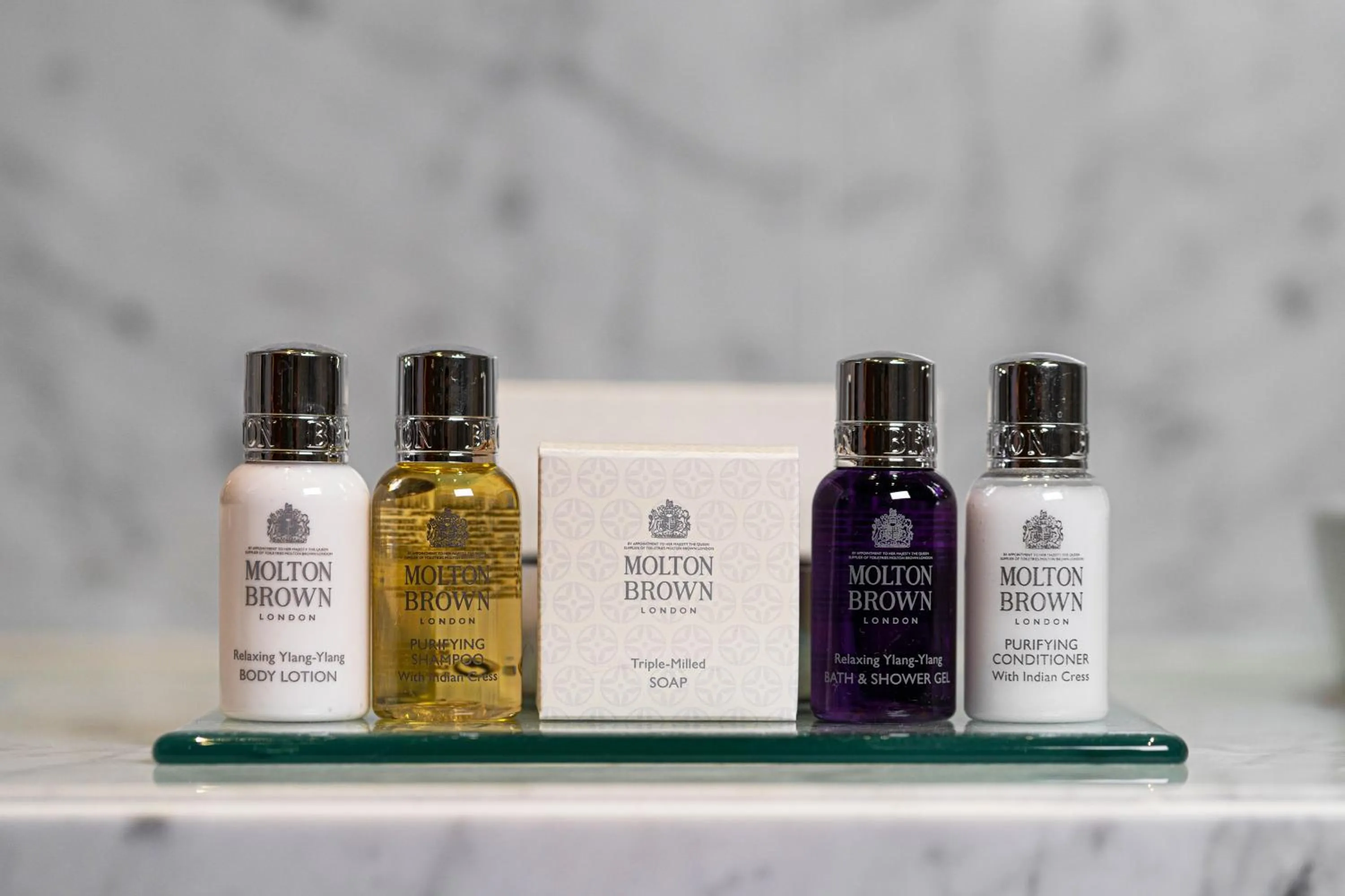 Bathroom in Tomtom Suites