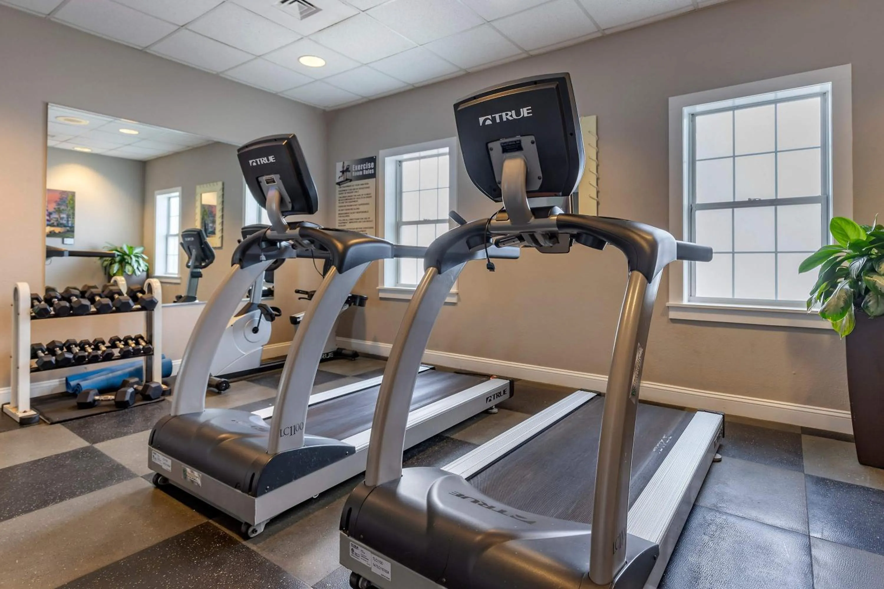 Fitness centre/facilities in Bluegreen Vacations Harbour Lights, an Ascend Collection Resort