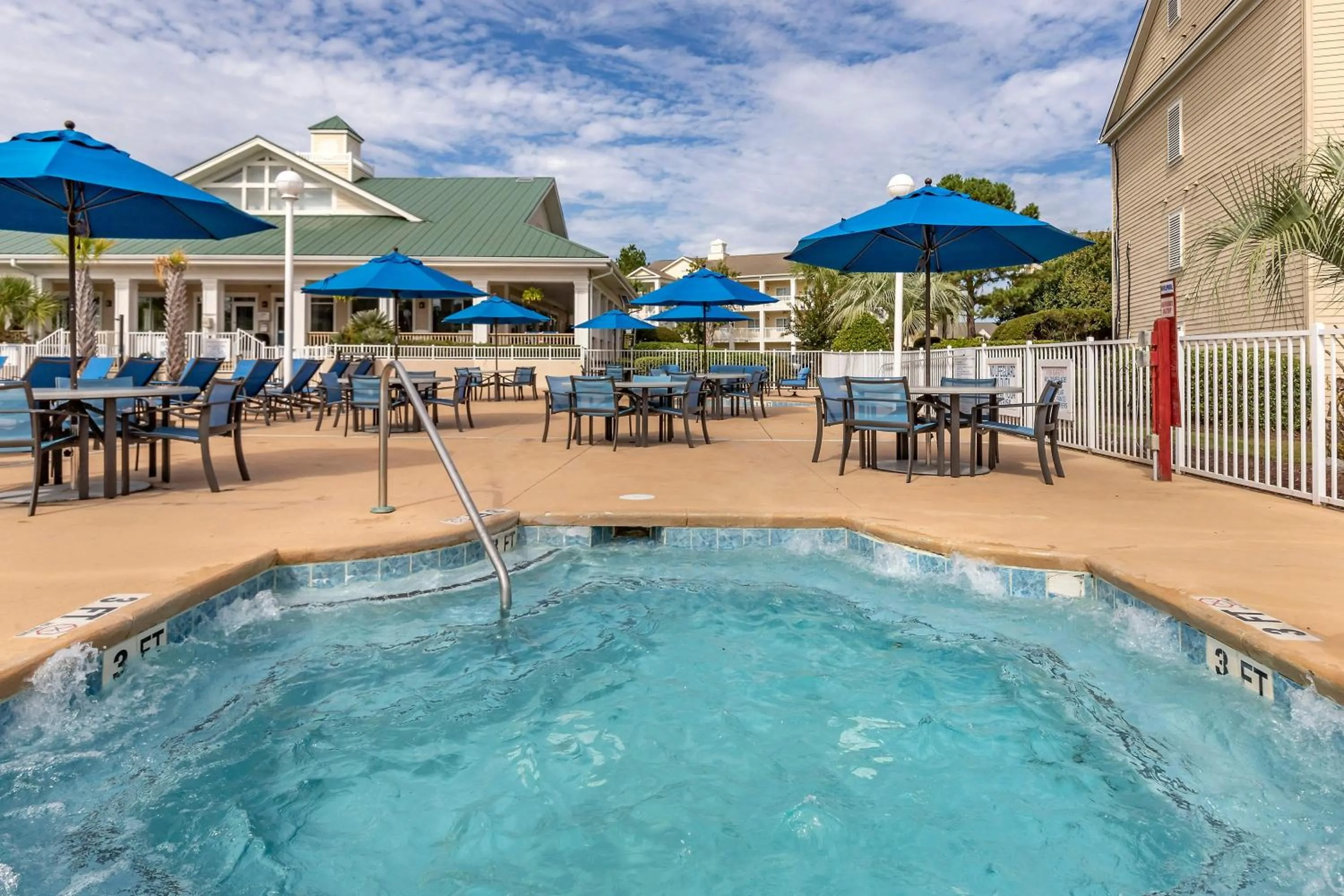 Hot Tub in Bluegreen Vacations Harbour Lights, an Ascend Collection Resort