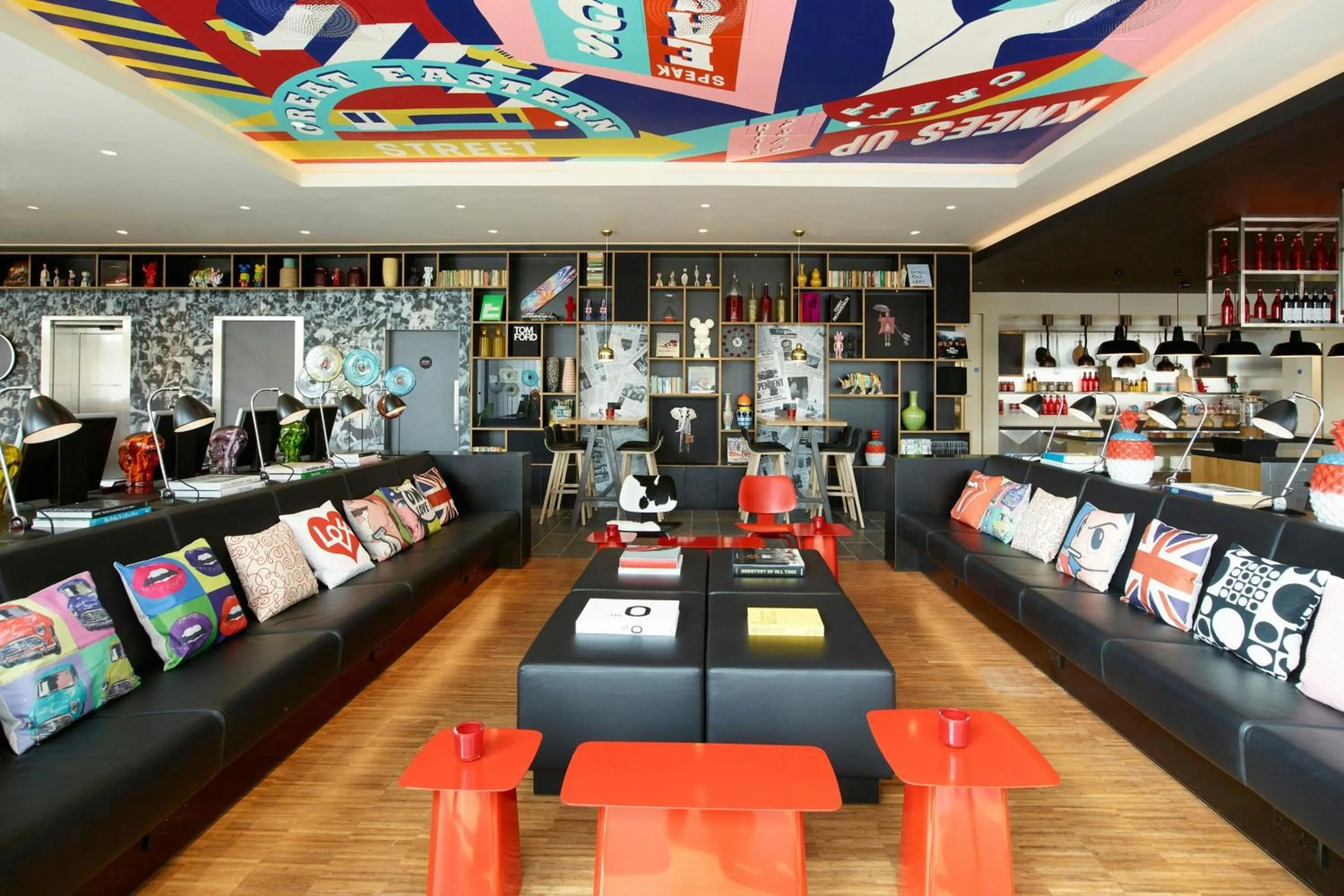 Lobby or reception in citizenM London Shoreditch