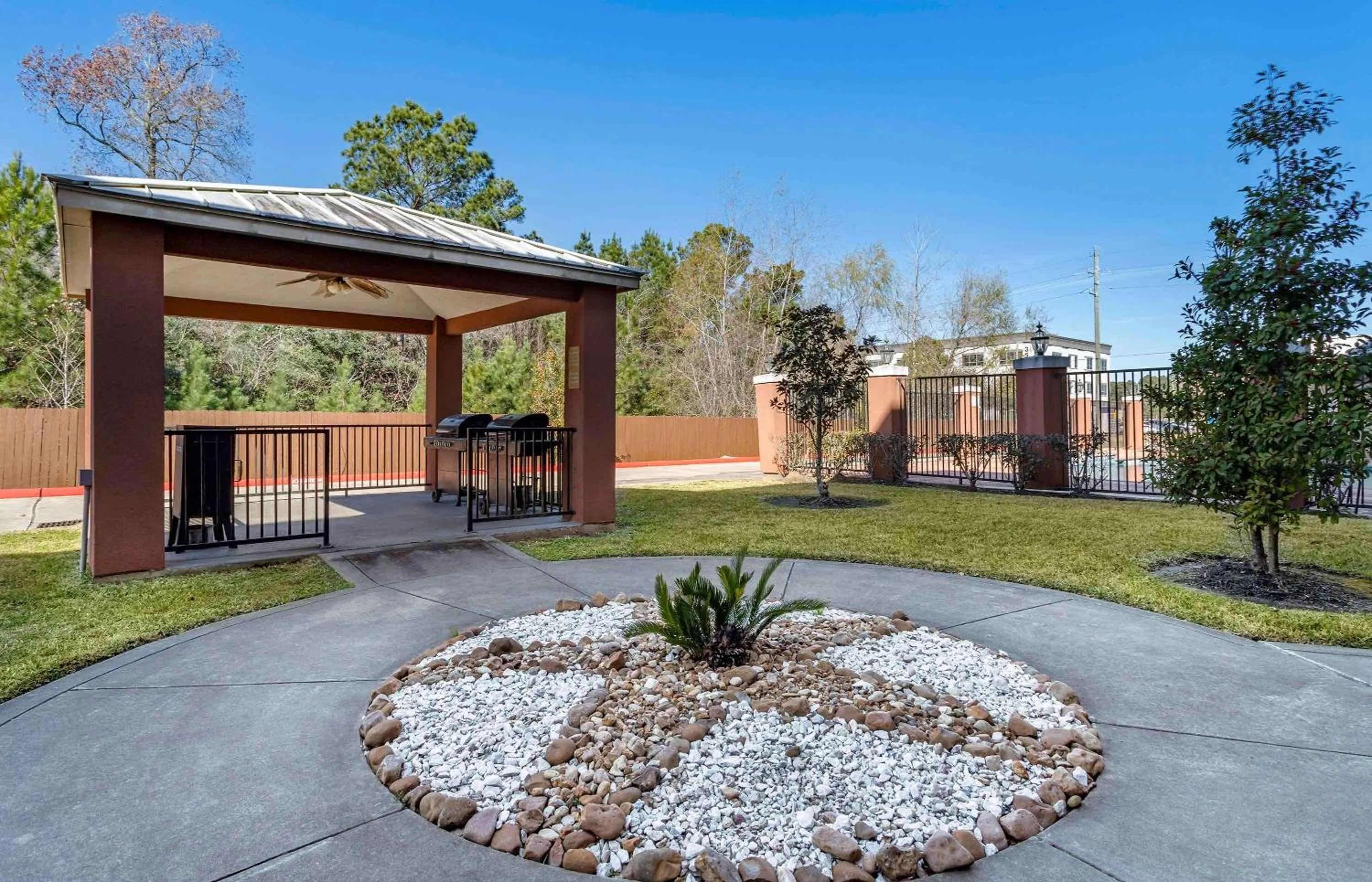 Property building in Extended Stay America Suites - Houston - Kingwood