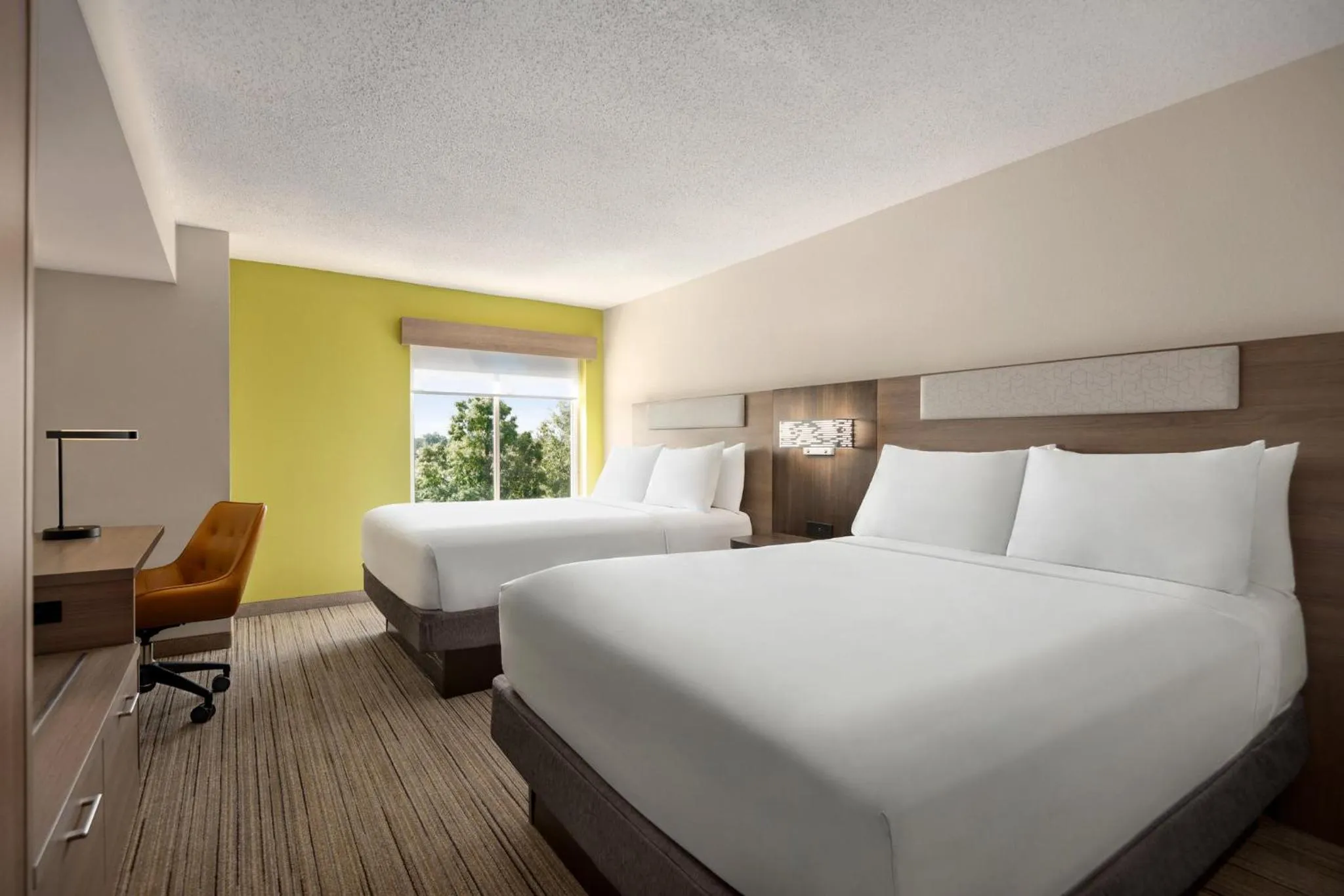 Photo of the whole room, Bed in Holiday Inn Express Hotel & Suites Fredericksburg by IHG