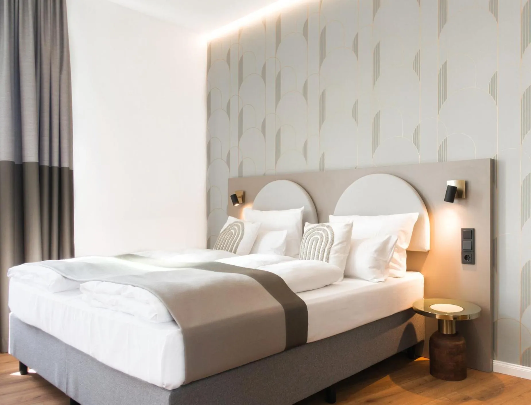 Bed in guestified LIYANA Hotel