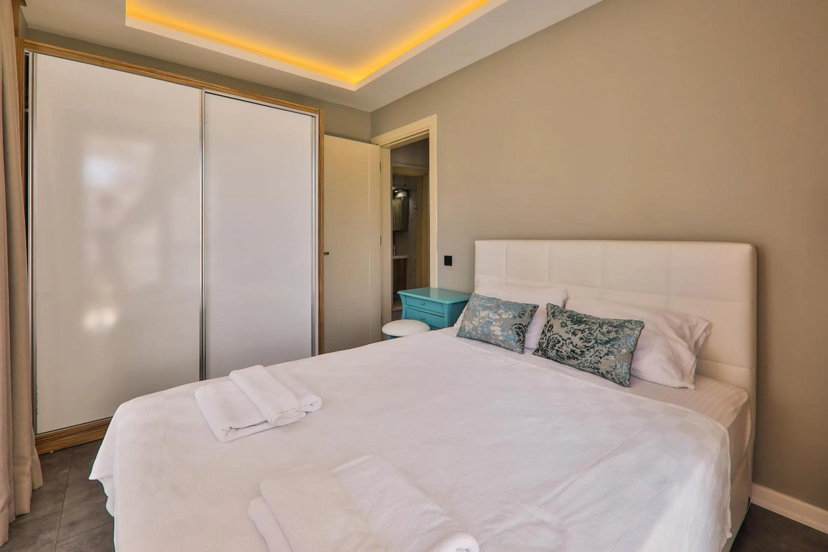 Bedroom, Bed in Duygu Apart