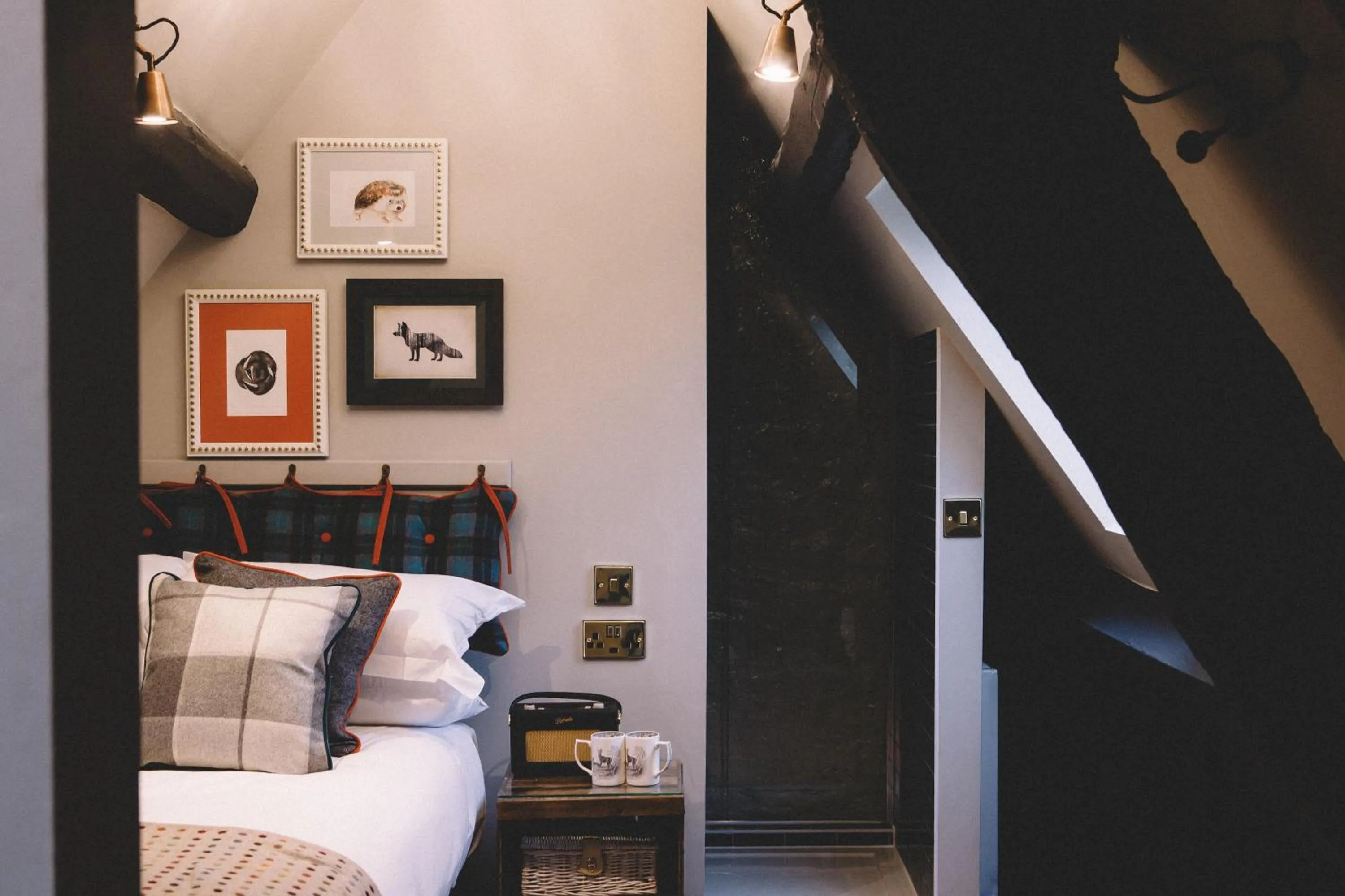 Decorative detail, Bed in The Stag at Stow