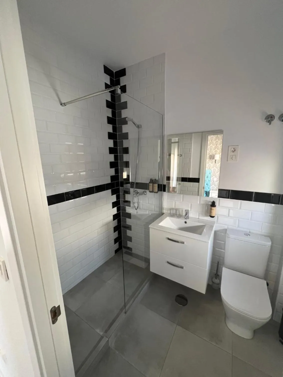 Bathroom in Hostal Galaico