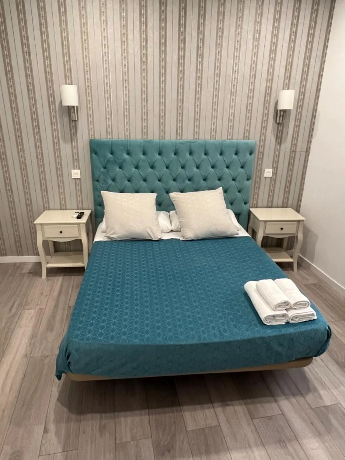 Bed in Hostal Galaico