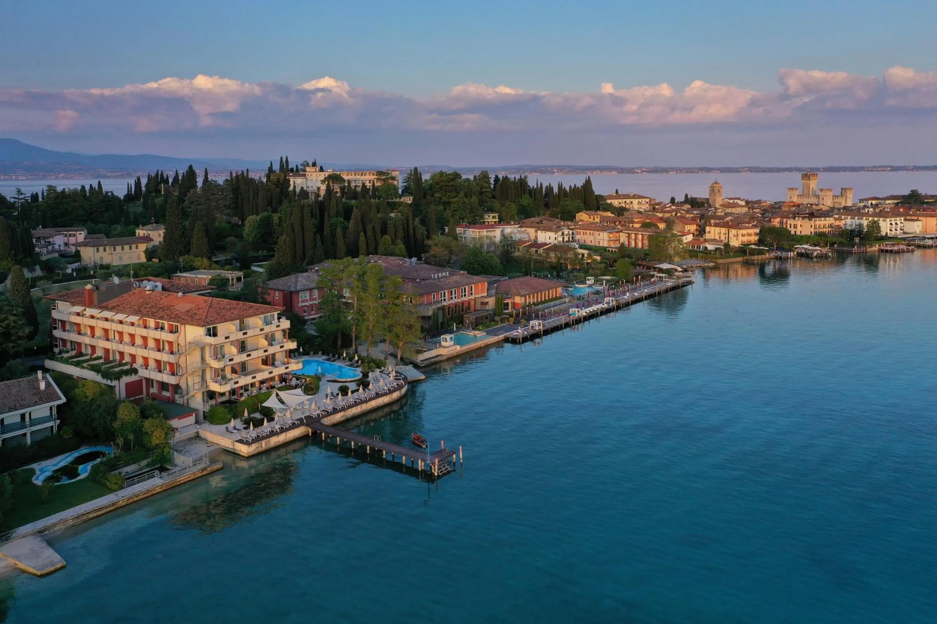 Property building in Hotel Continental Wellness & Spa