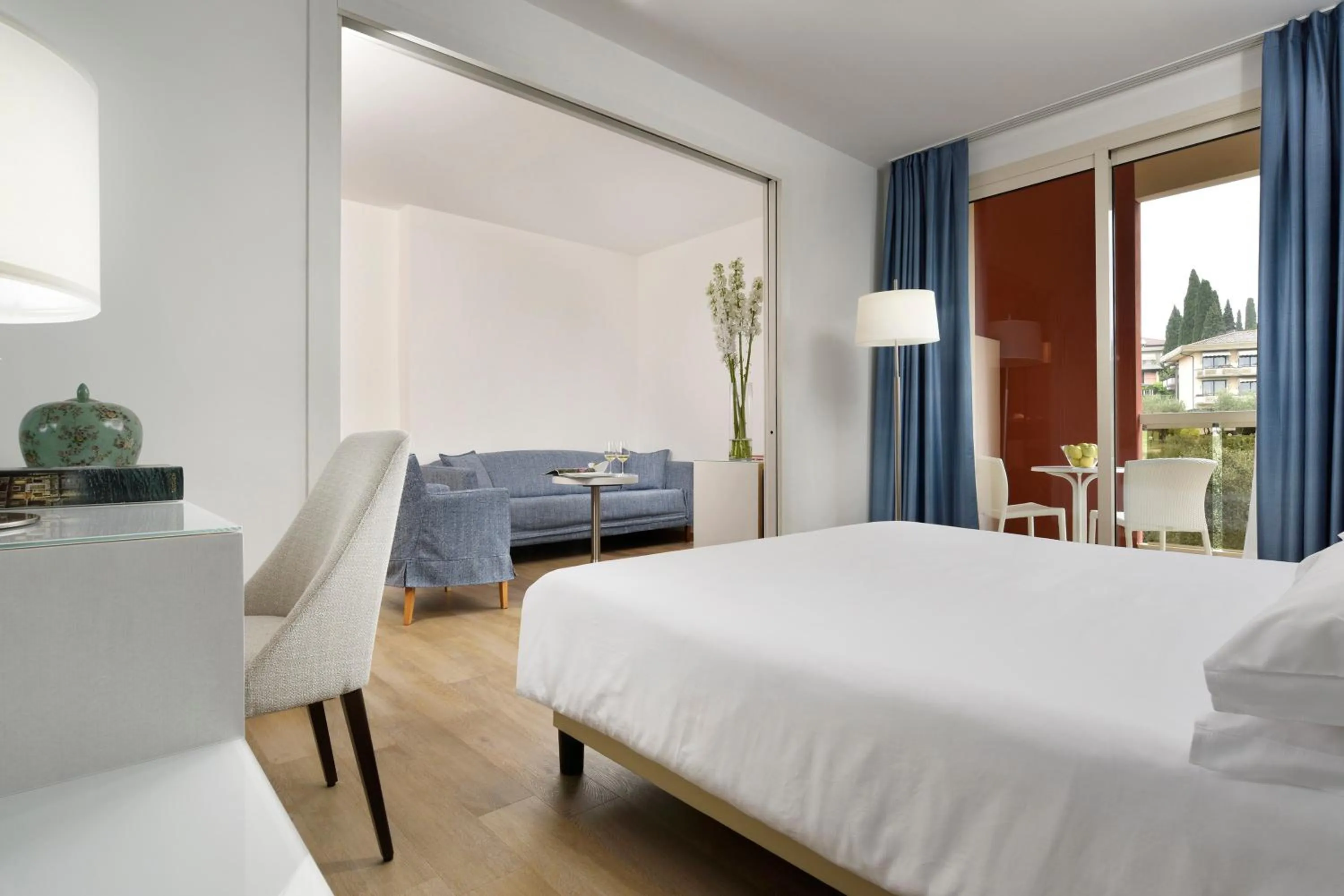 Bedroom, Bed in Hotel Continental Wellness & Spa