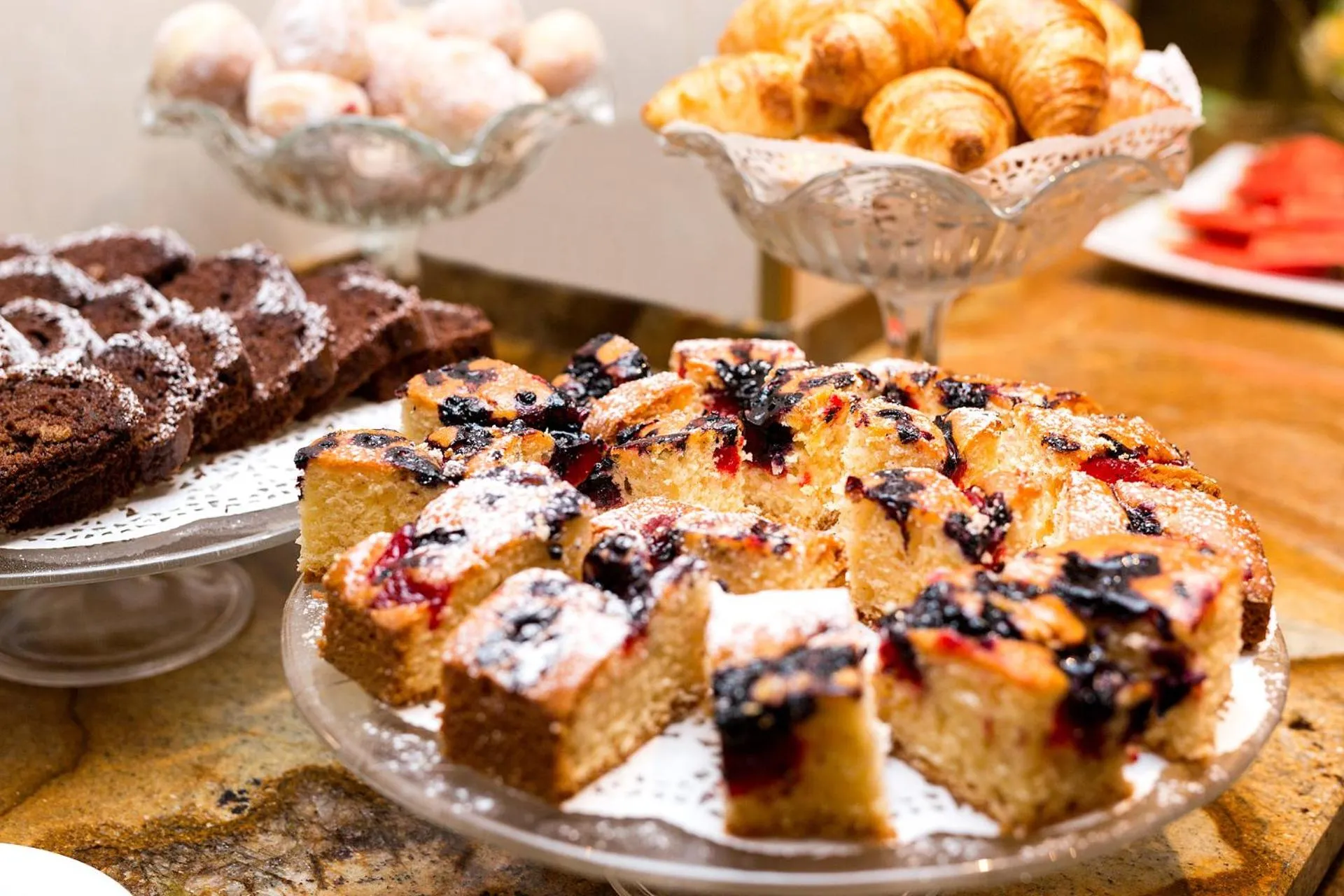 Buffet breakfast in Papuga Park Hotel Wellness Marrakesz & SPA