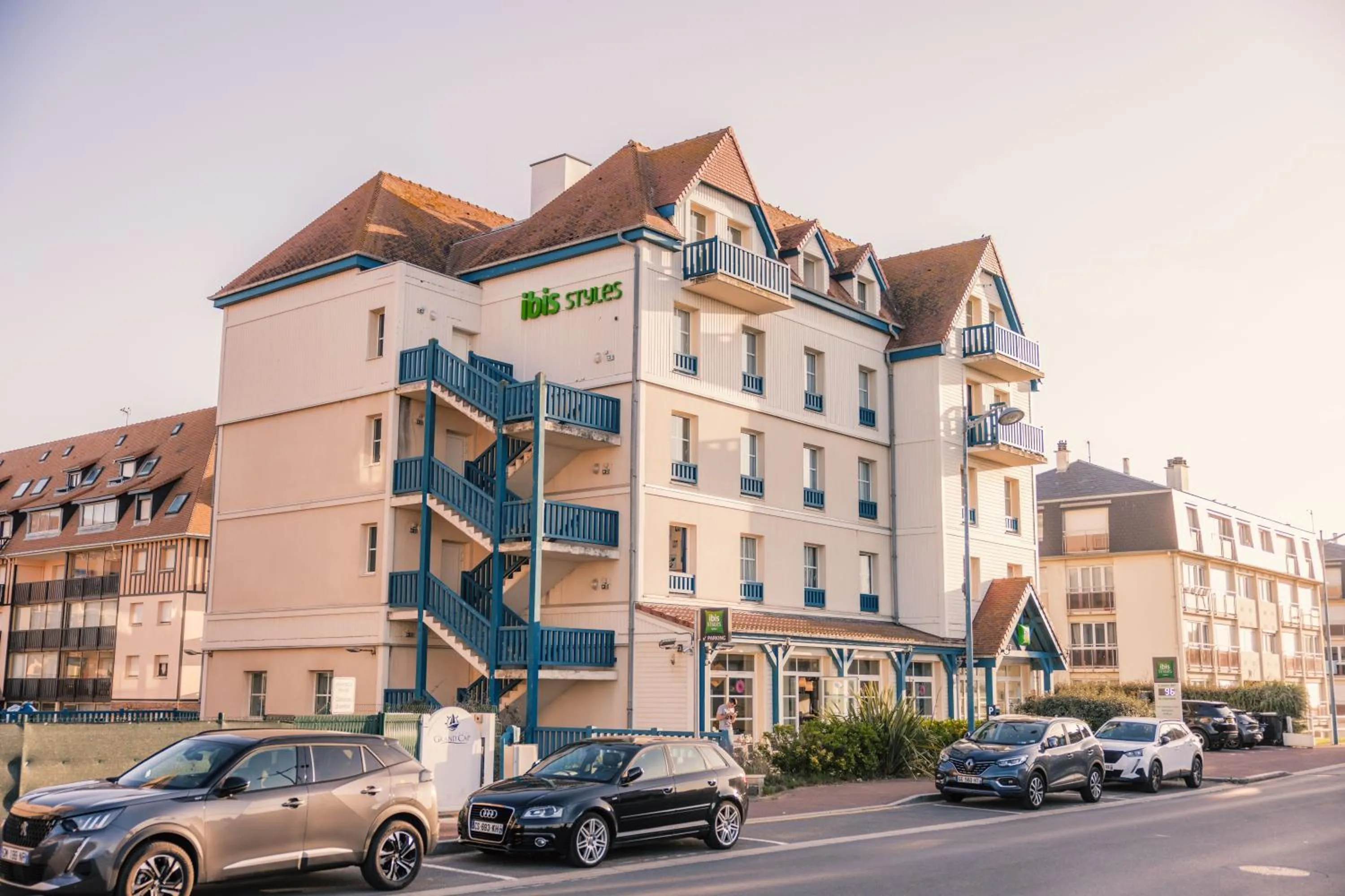 Property building in ibis Styles Deauville Villers Plage