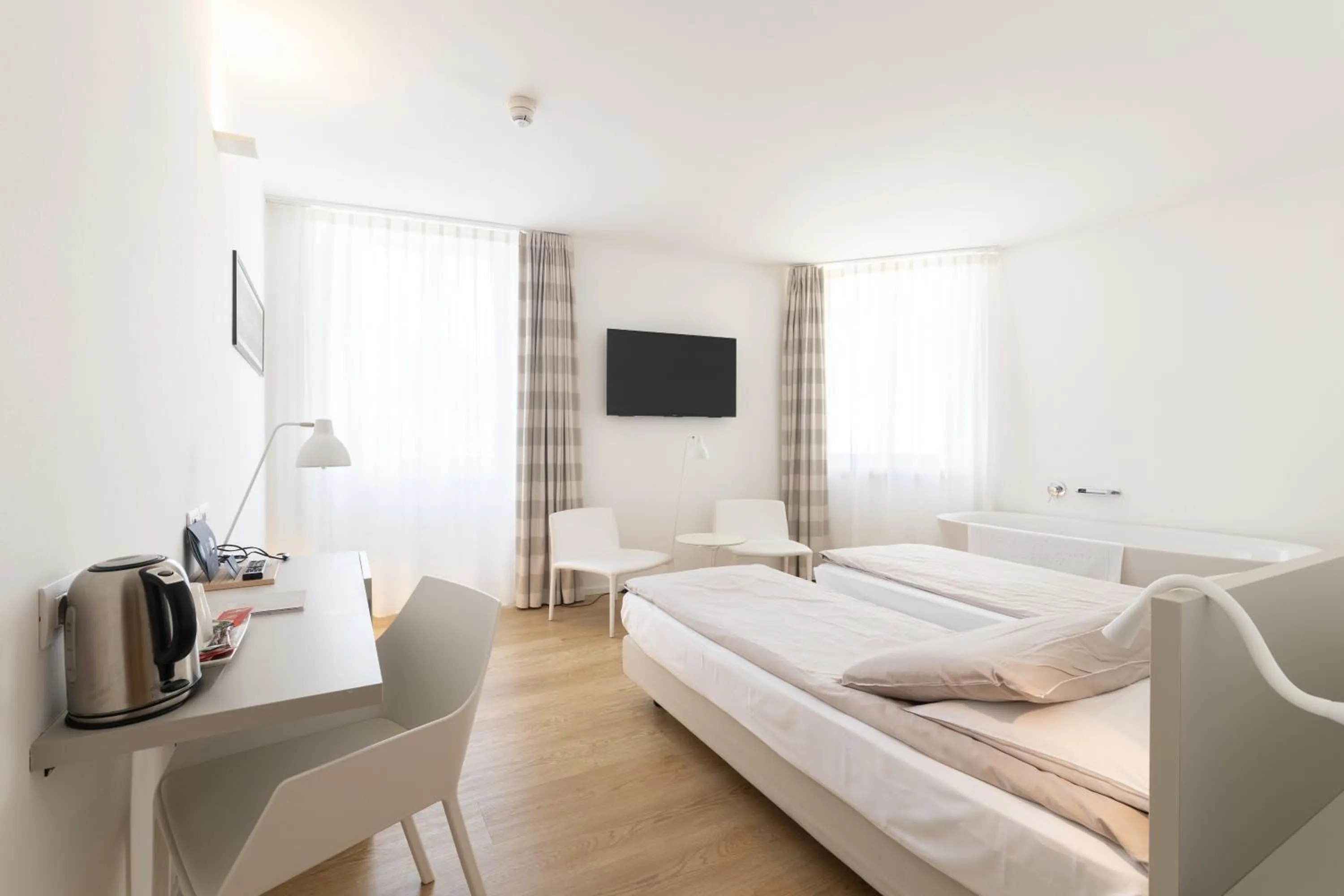 Bed in Hotel Lago Di Garda