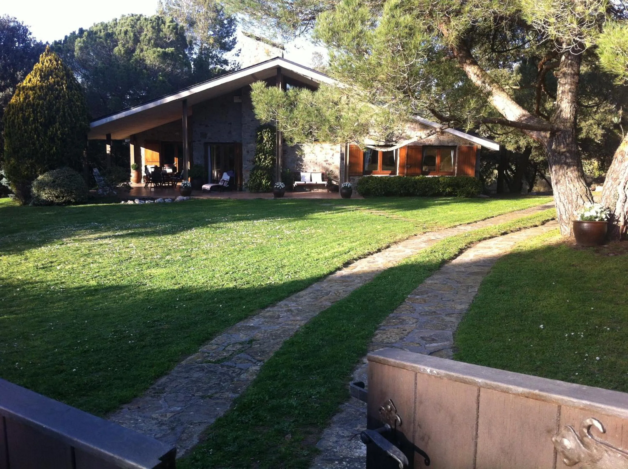 Property building in Les Margarides