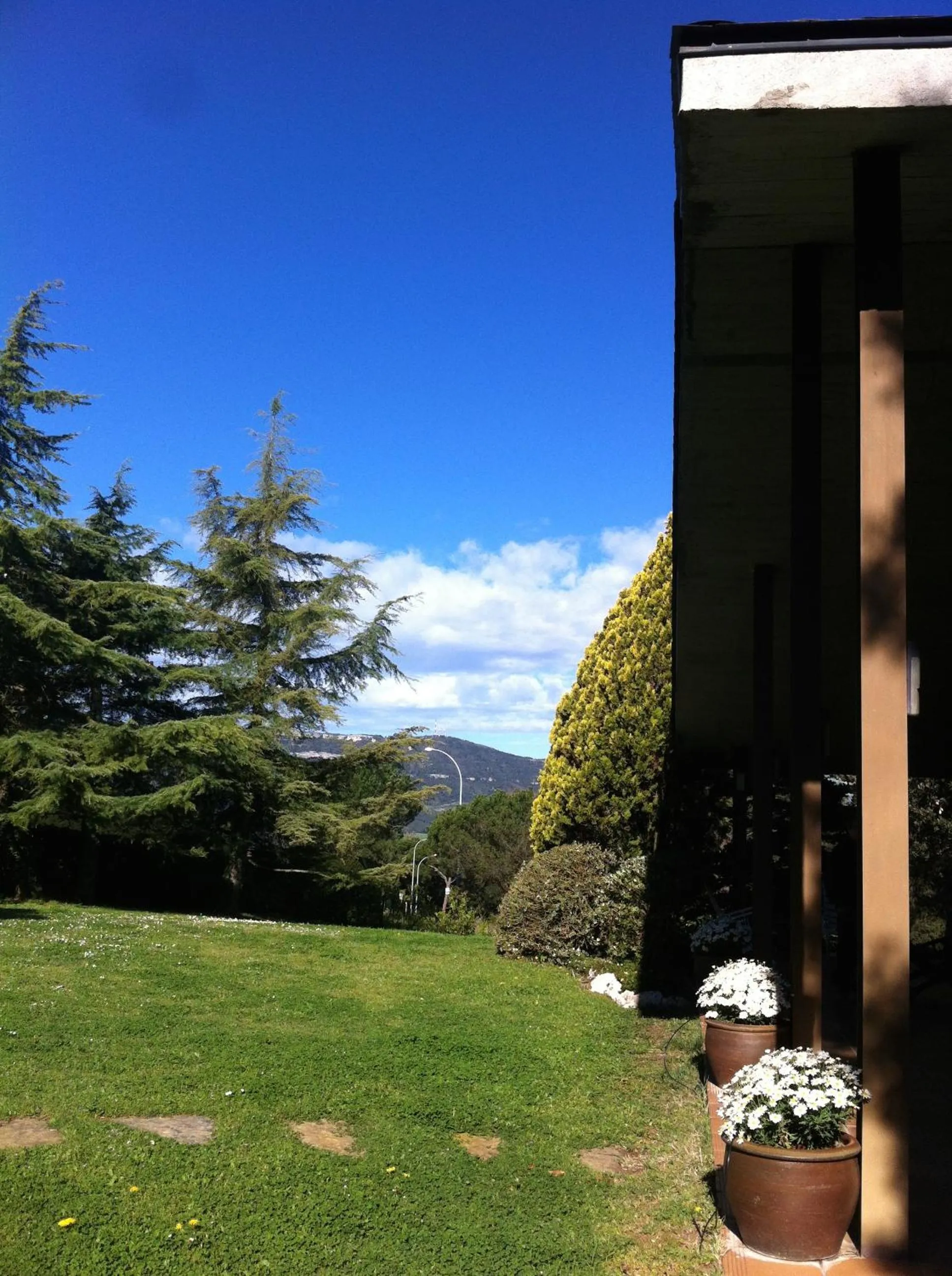 Garden view in Les Margarides