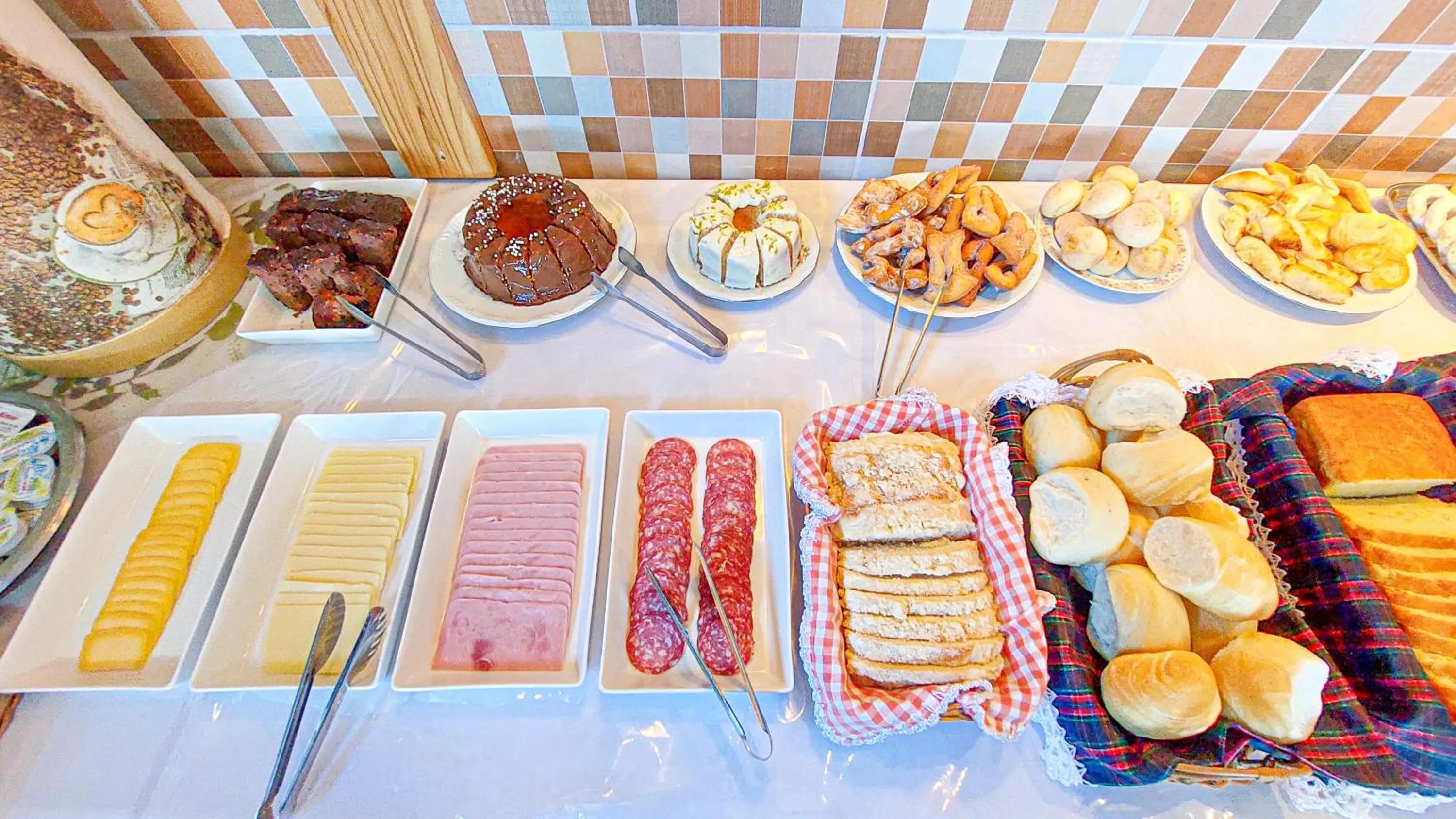 Food and drinks in Pousada Encanto dos Cânions