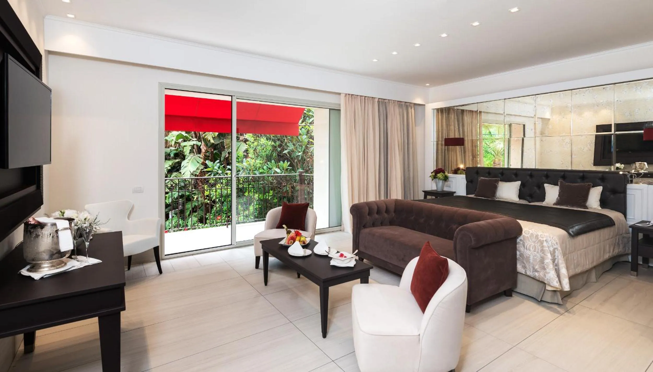 Bed in Forte Village Resort - Villa Del Parco & Spa