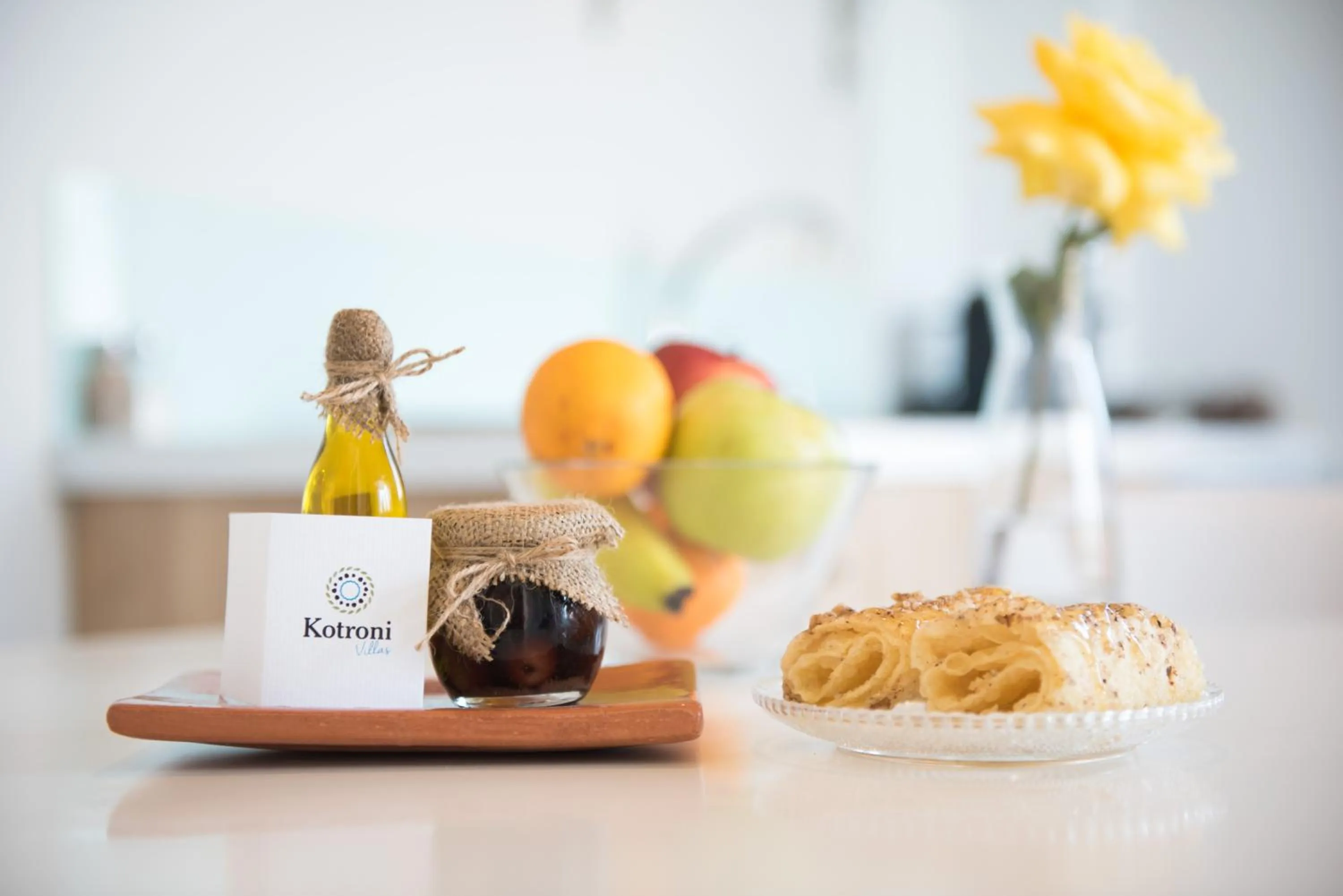 Food and drinks in Kotroni Villas