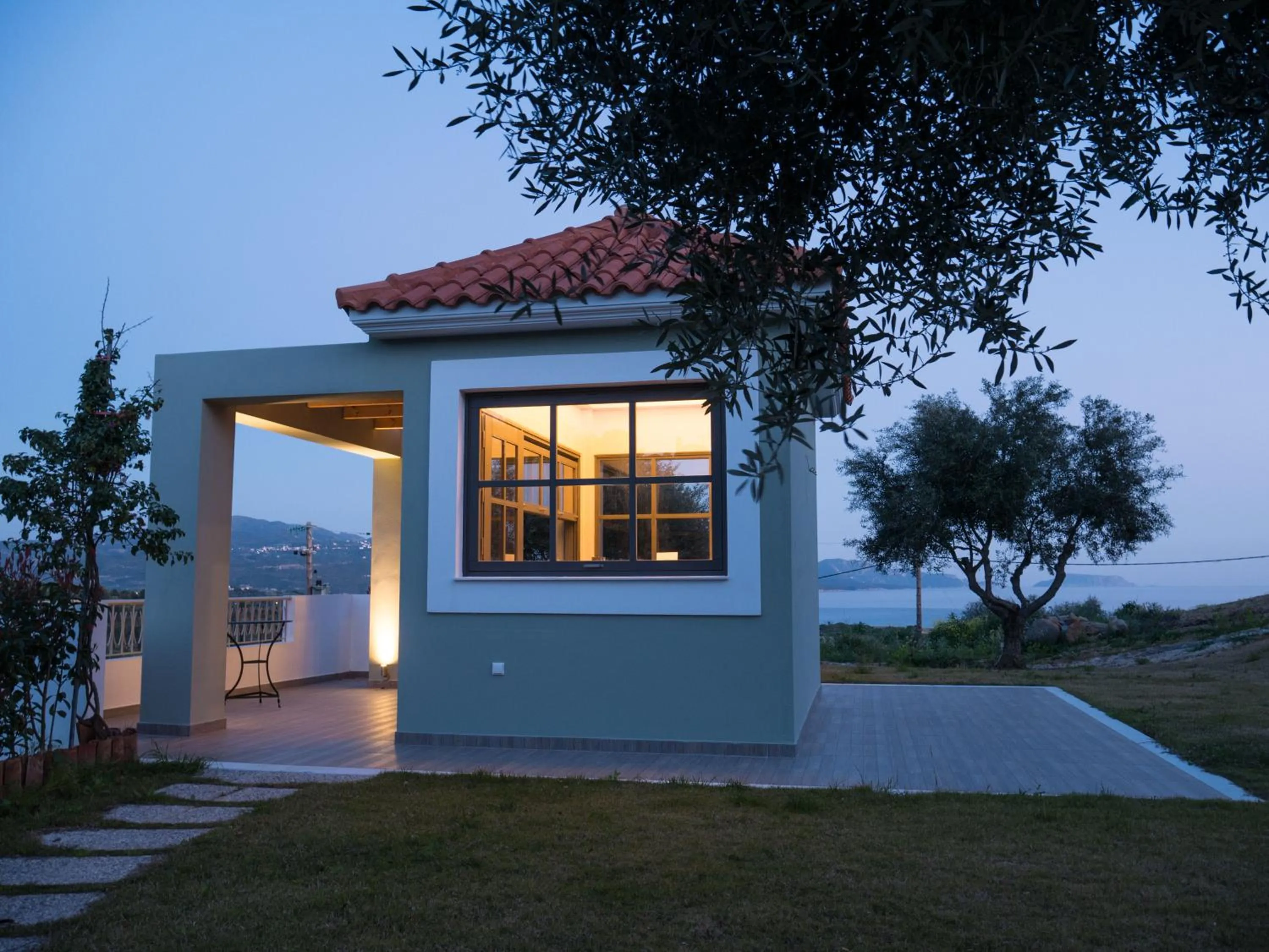 Property building in Kotroni Villas