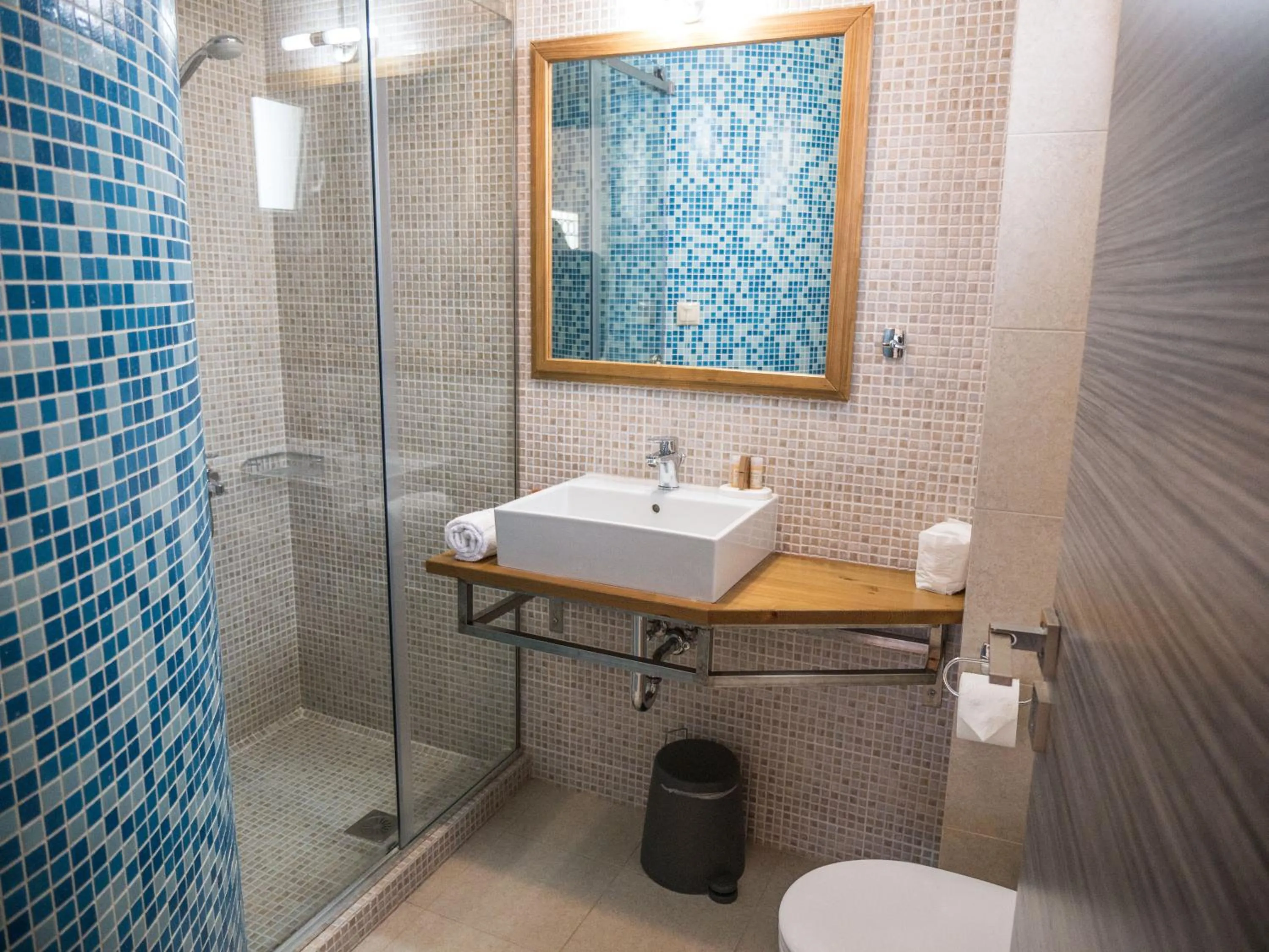 Shower in Kotroni Villas