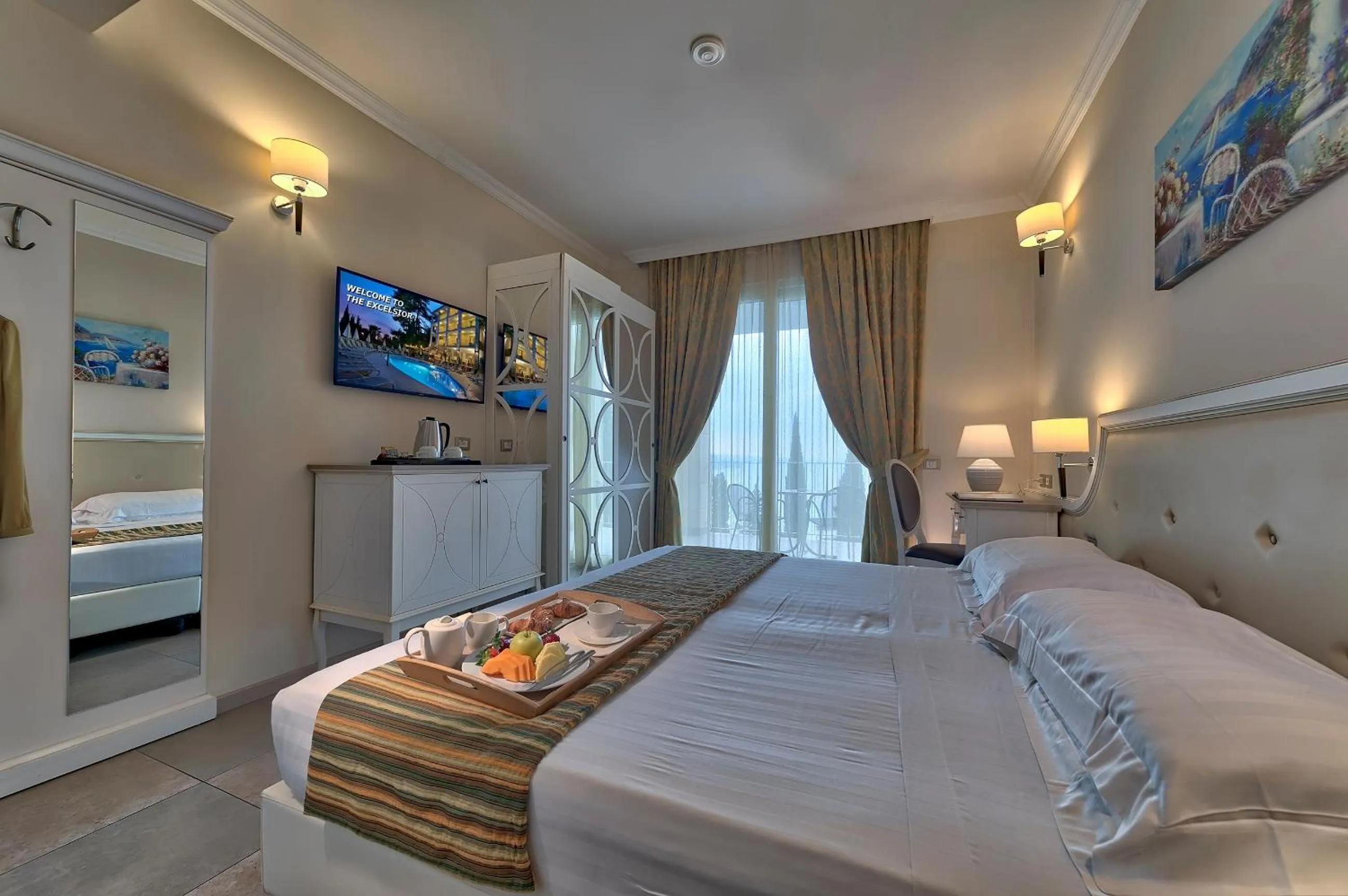 Photo of the whole room, Bed in Hotel Excelsior Le Terrazze