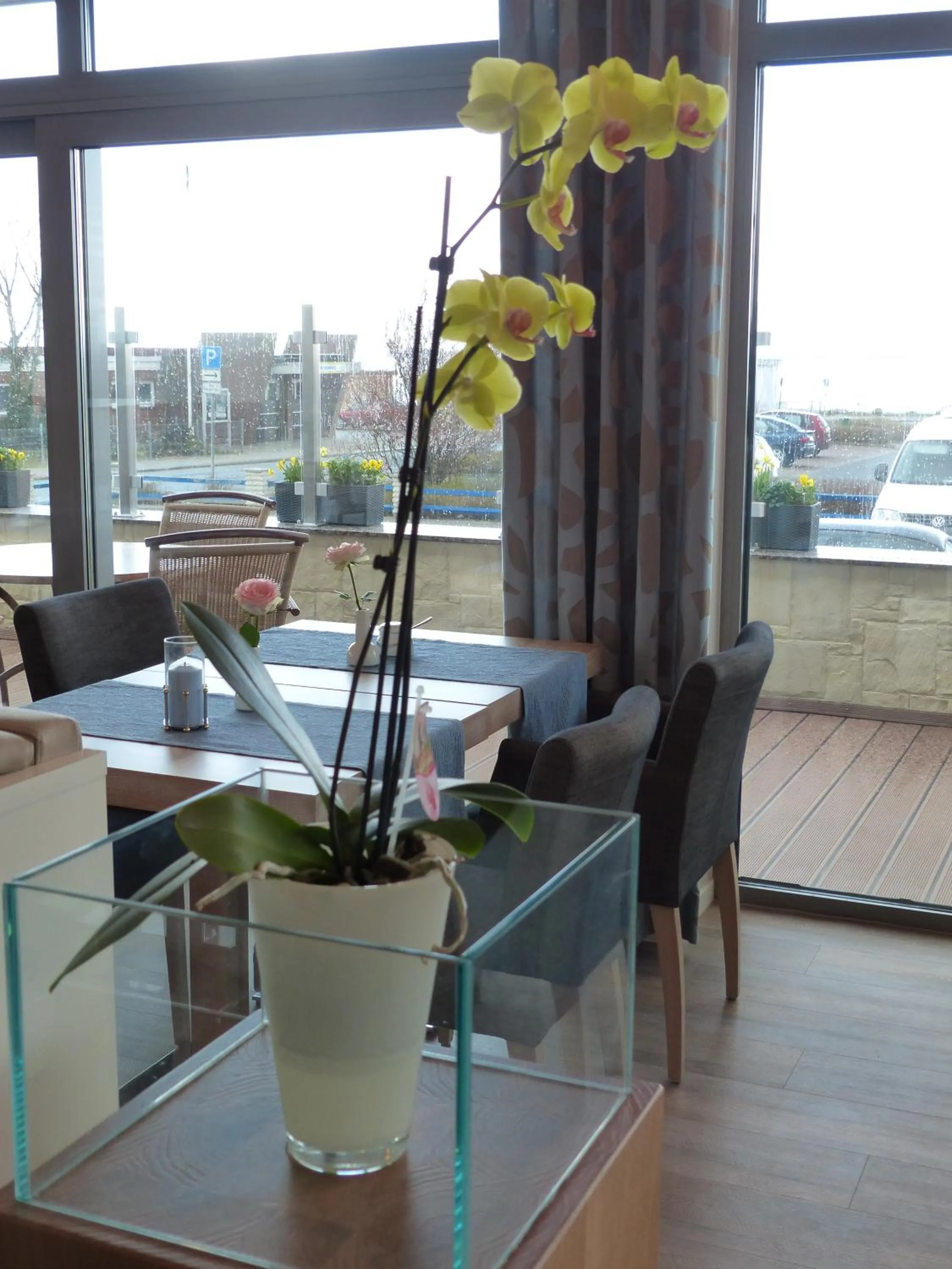 Restaurant/places to eat in Strand-Hotel