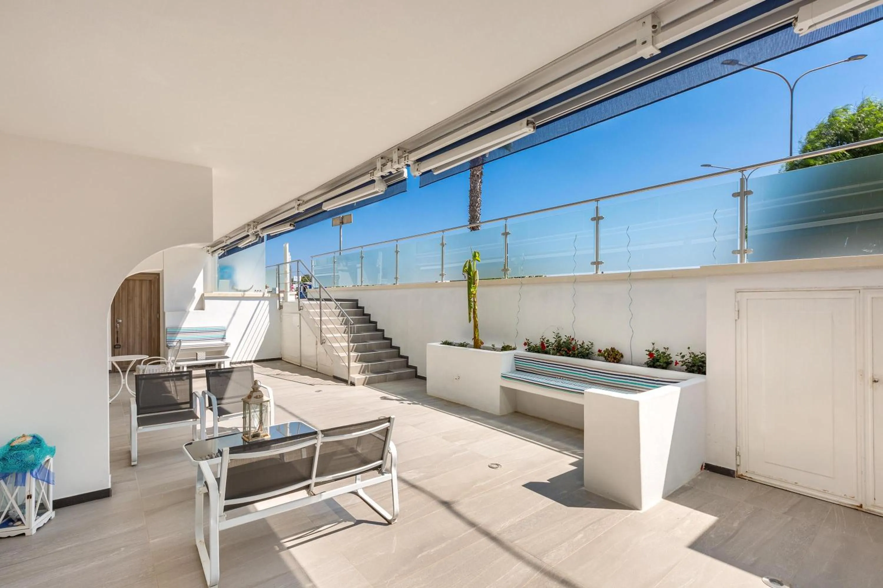 Patio in Maresidence - il Residence sul mare a Torre Pali